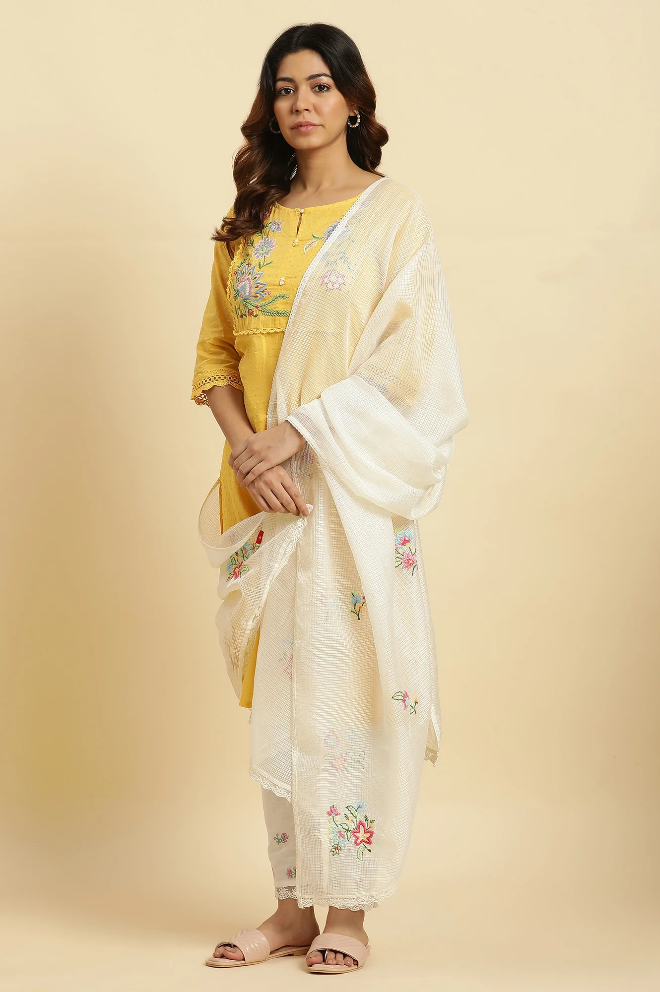 Ecru Kota Floral Embroidered Dupatta - Image 4