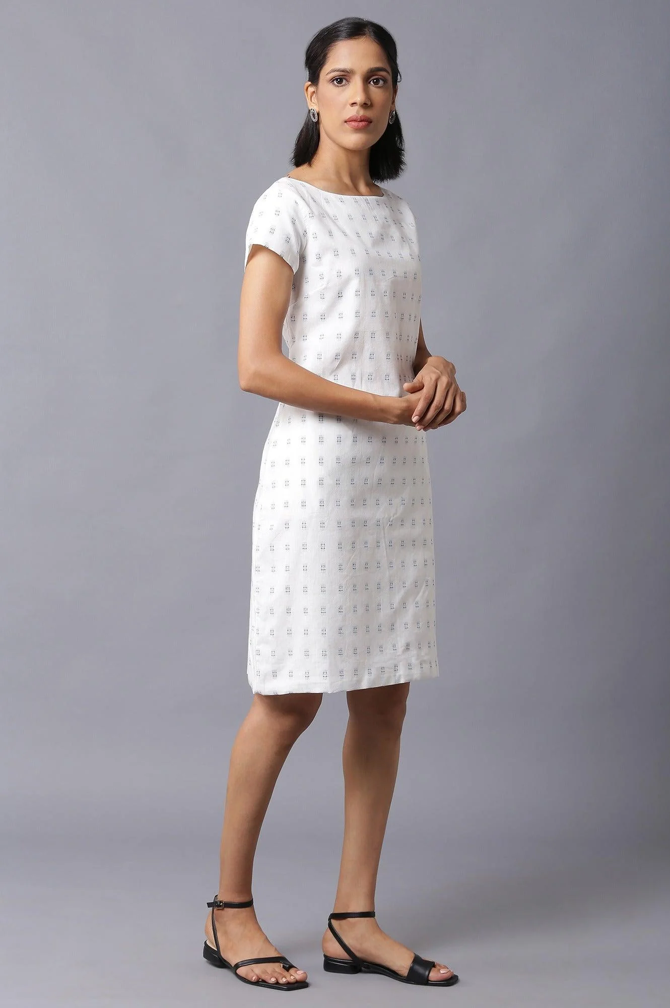 Ecru Solid Cotton Dobby Textured Dress In Round Neck - Image 4