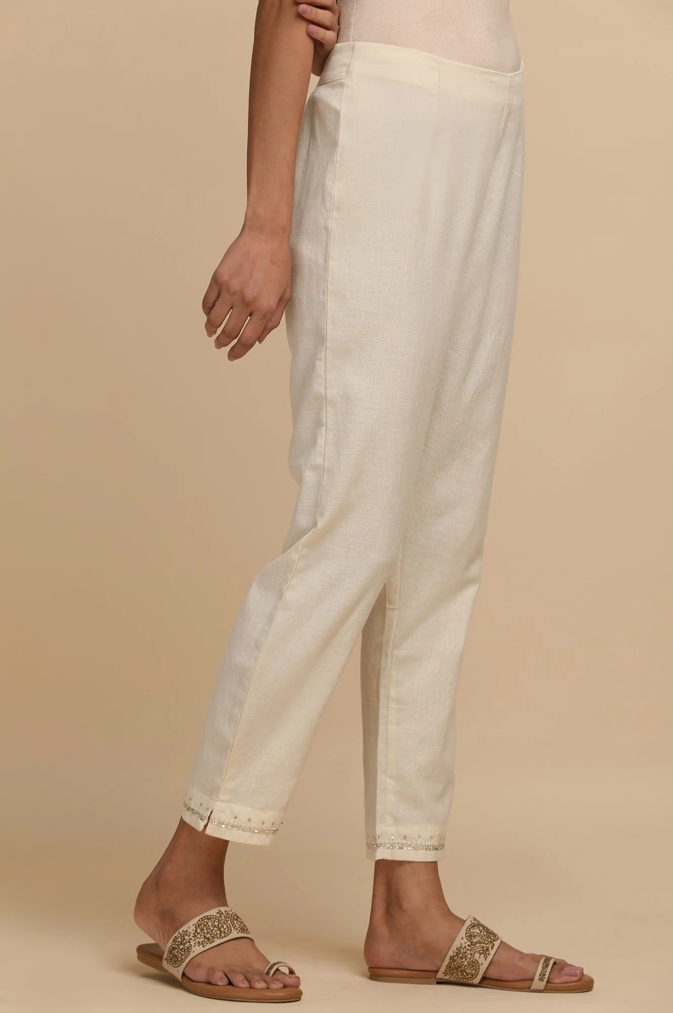 Ecru Solid Cotton Slim Pants - Image 4