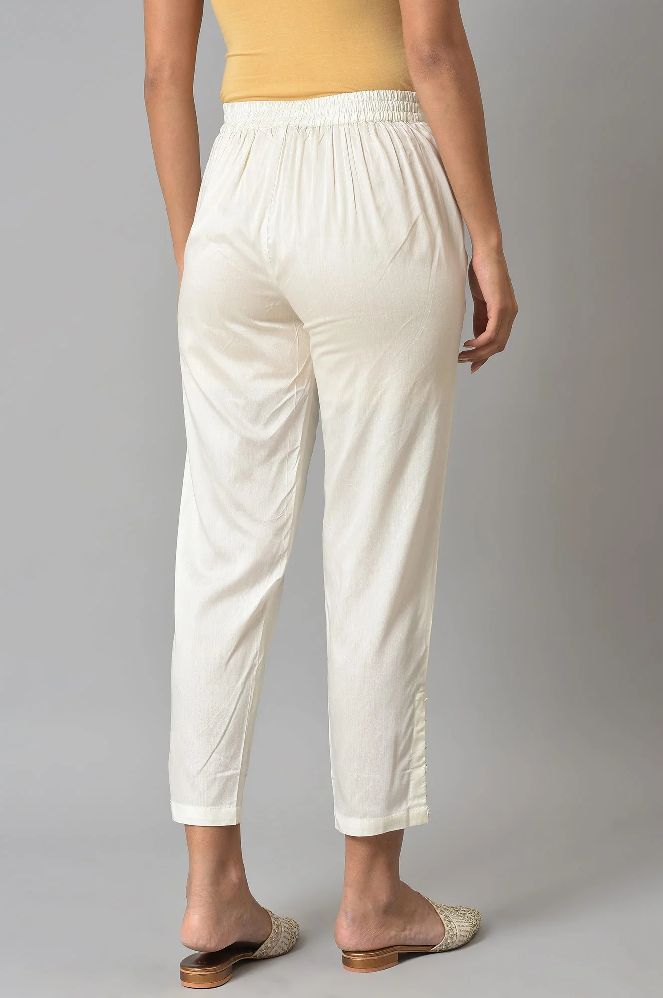 White Solid Light Festive Straight Slim Pants - Image 3