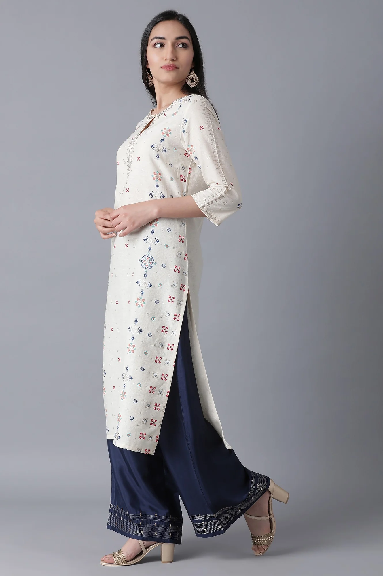 Ecru Straight kurta - Image 3