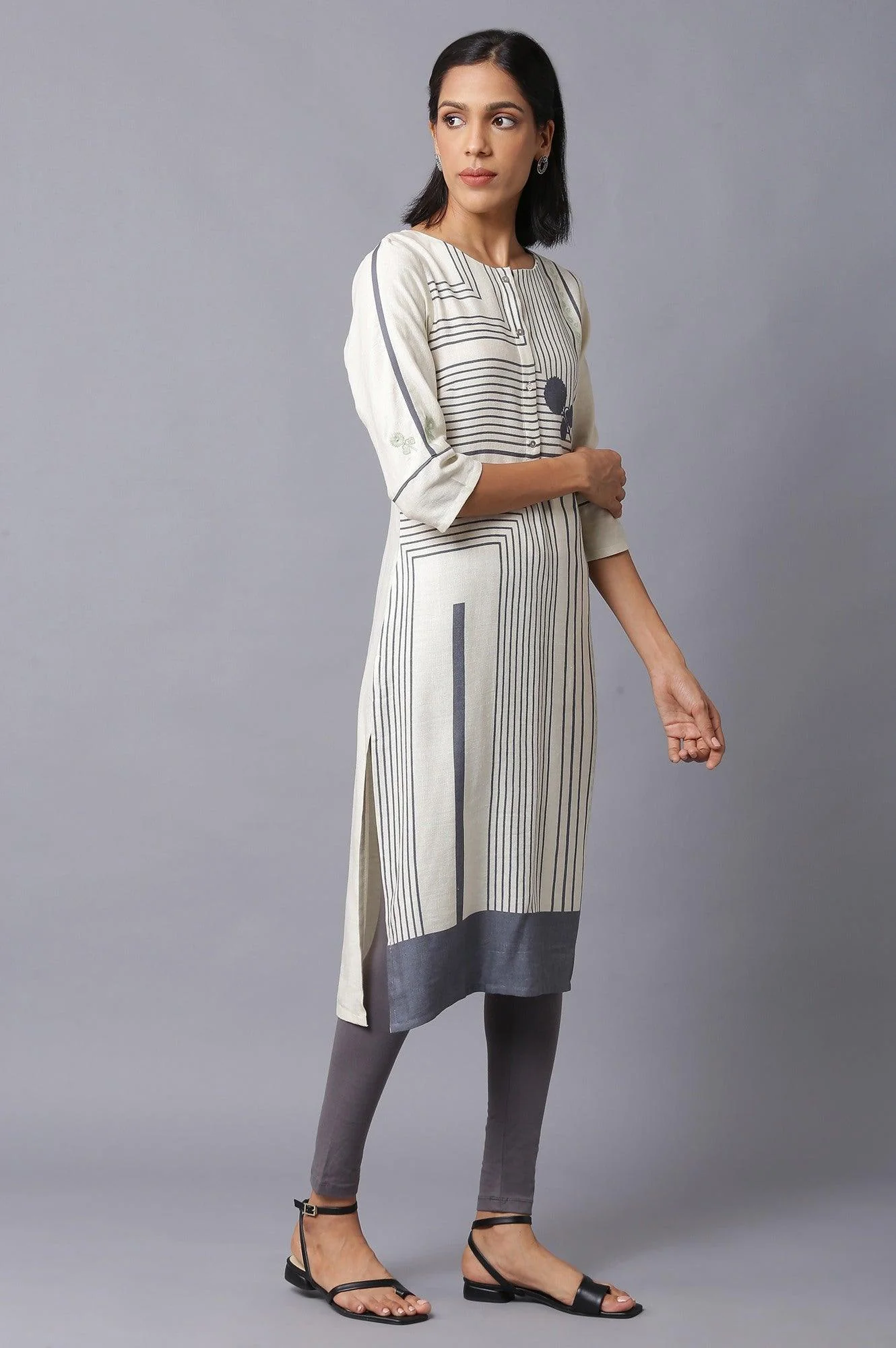 Ecru Straight Printed kurta - Image 4