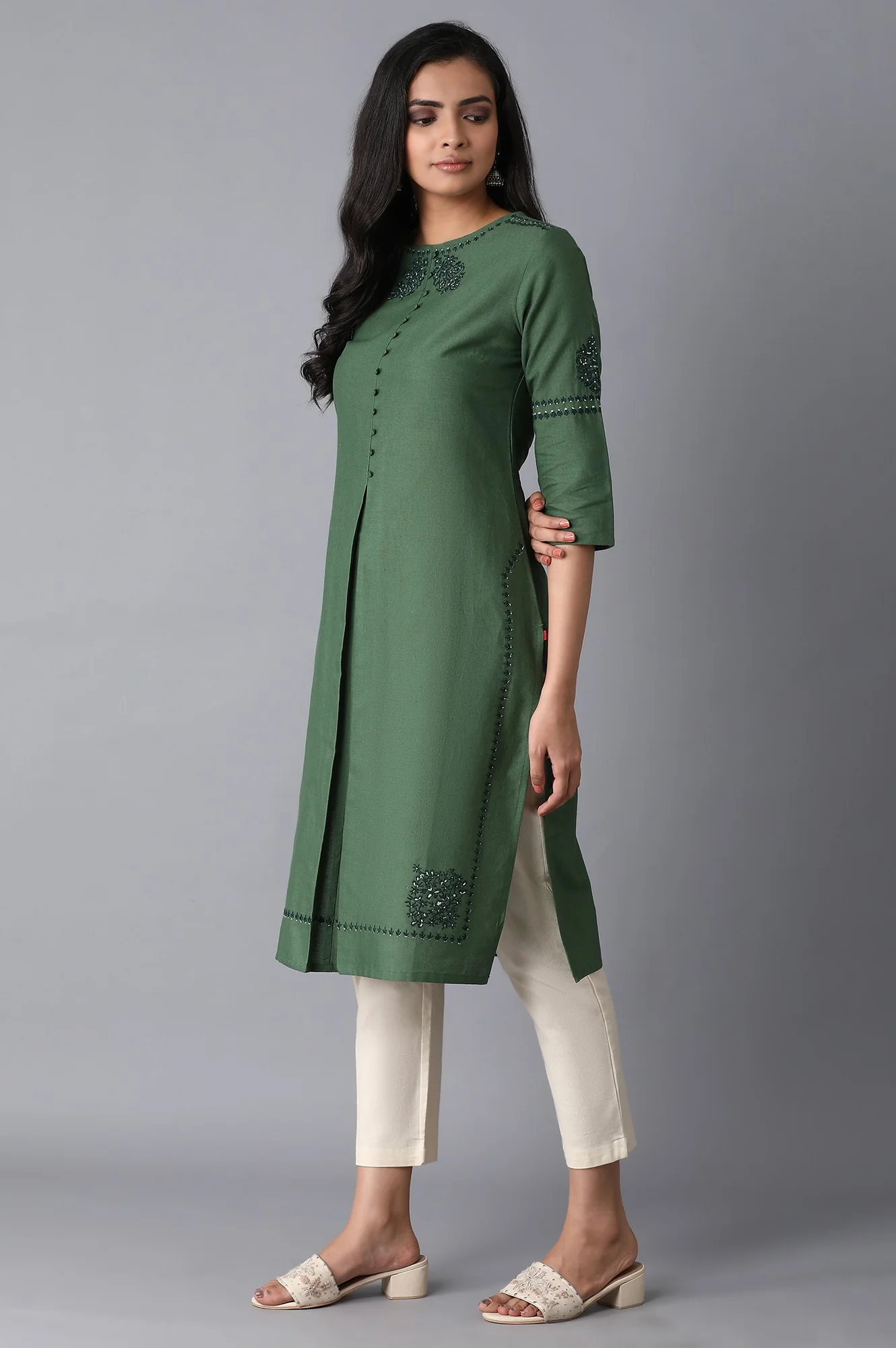 ELM Green Embroidered Straight kurta - Image 3