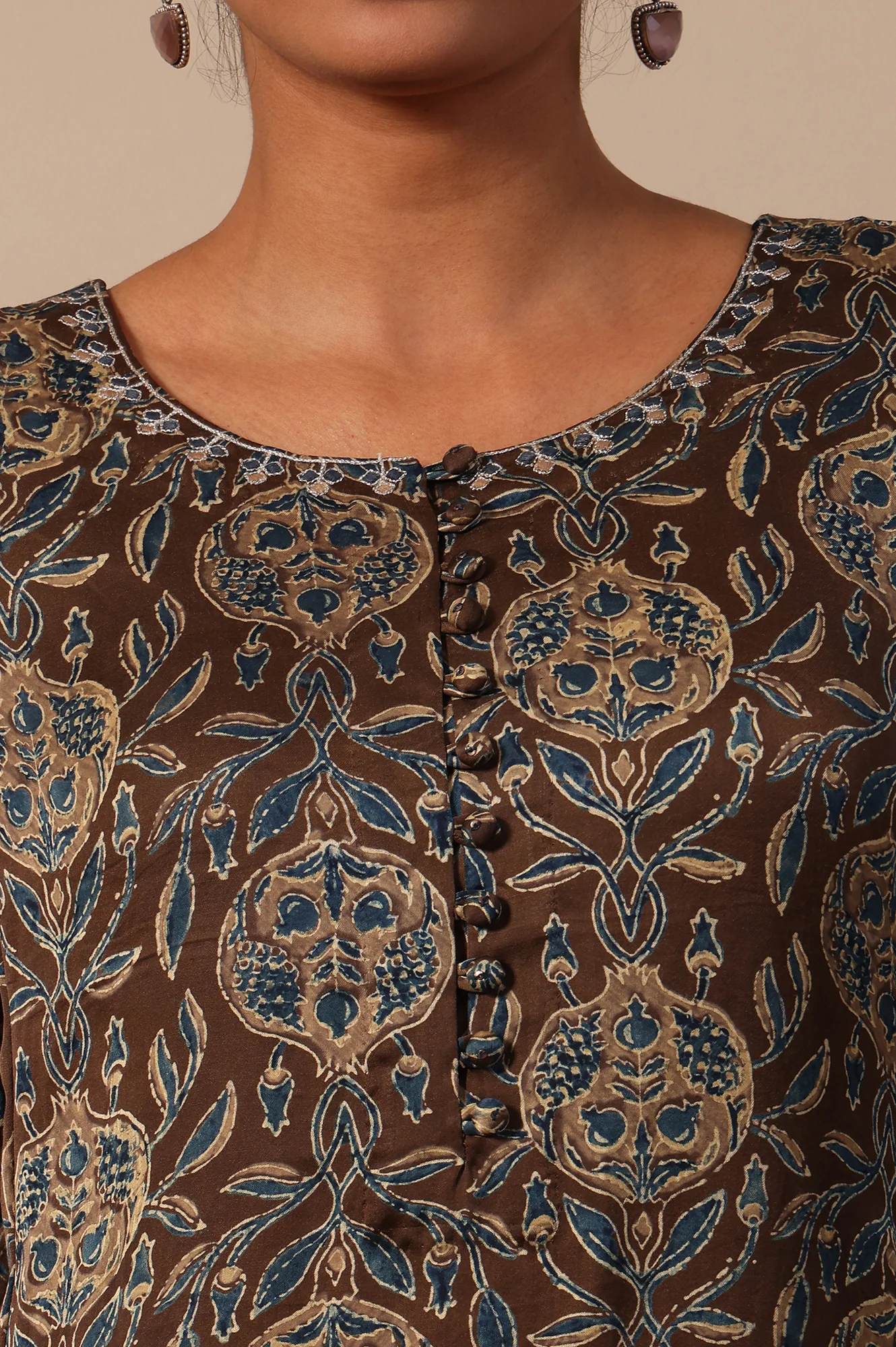 Floral Printed A-line Modal Satin Kurta - Image 4