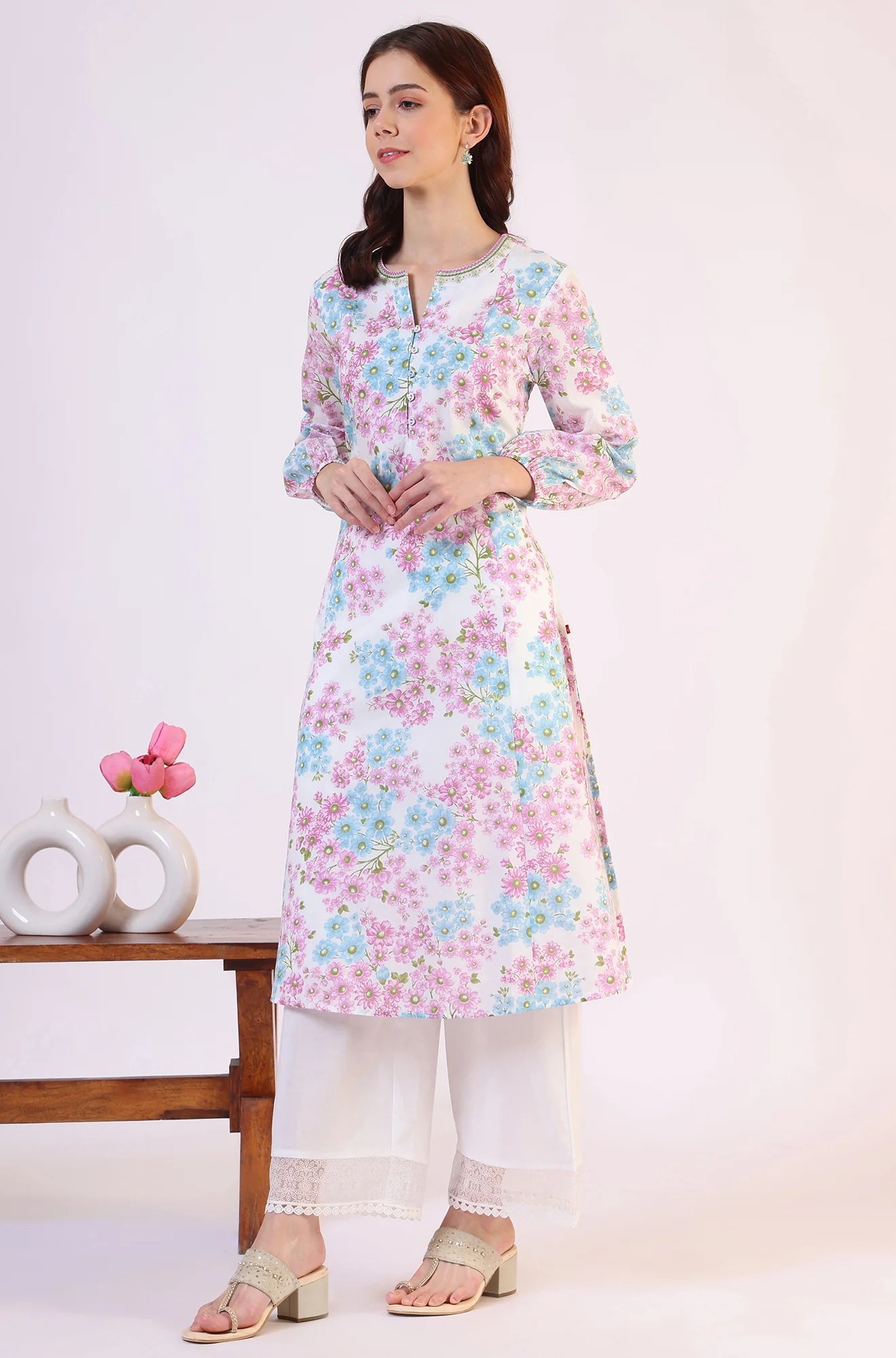 Purple Floral Printed Flared Pure Cotton Kurta With Embroidered Neck - Image 5