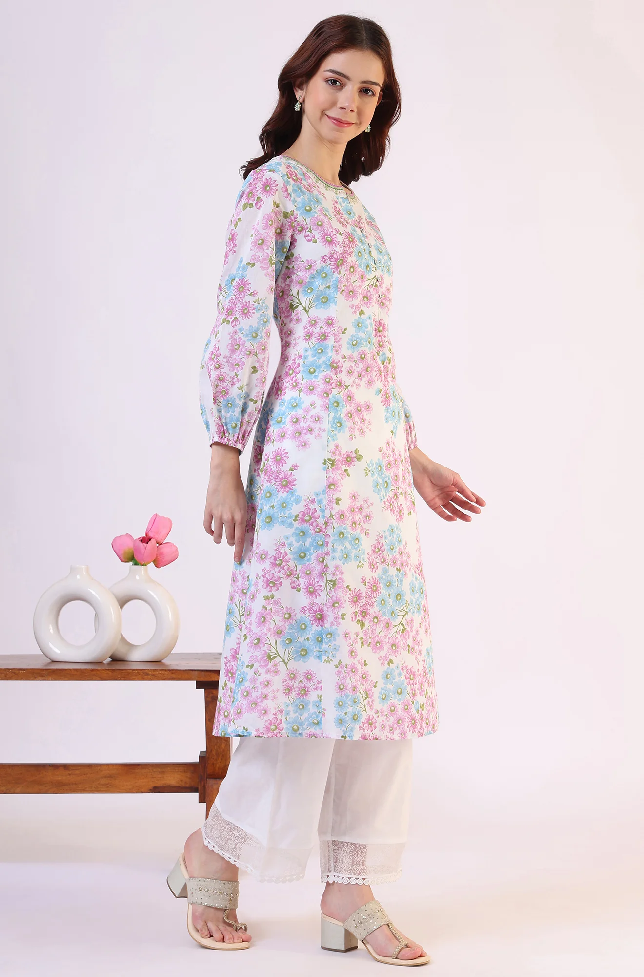 Purple Floral Printed Flared Pure Cotton Kurta With Embroidered Neck - Image 7