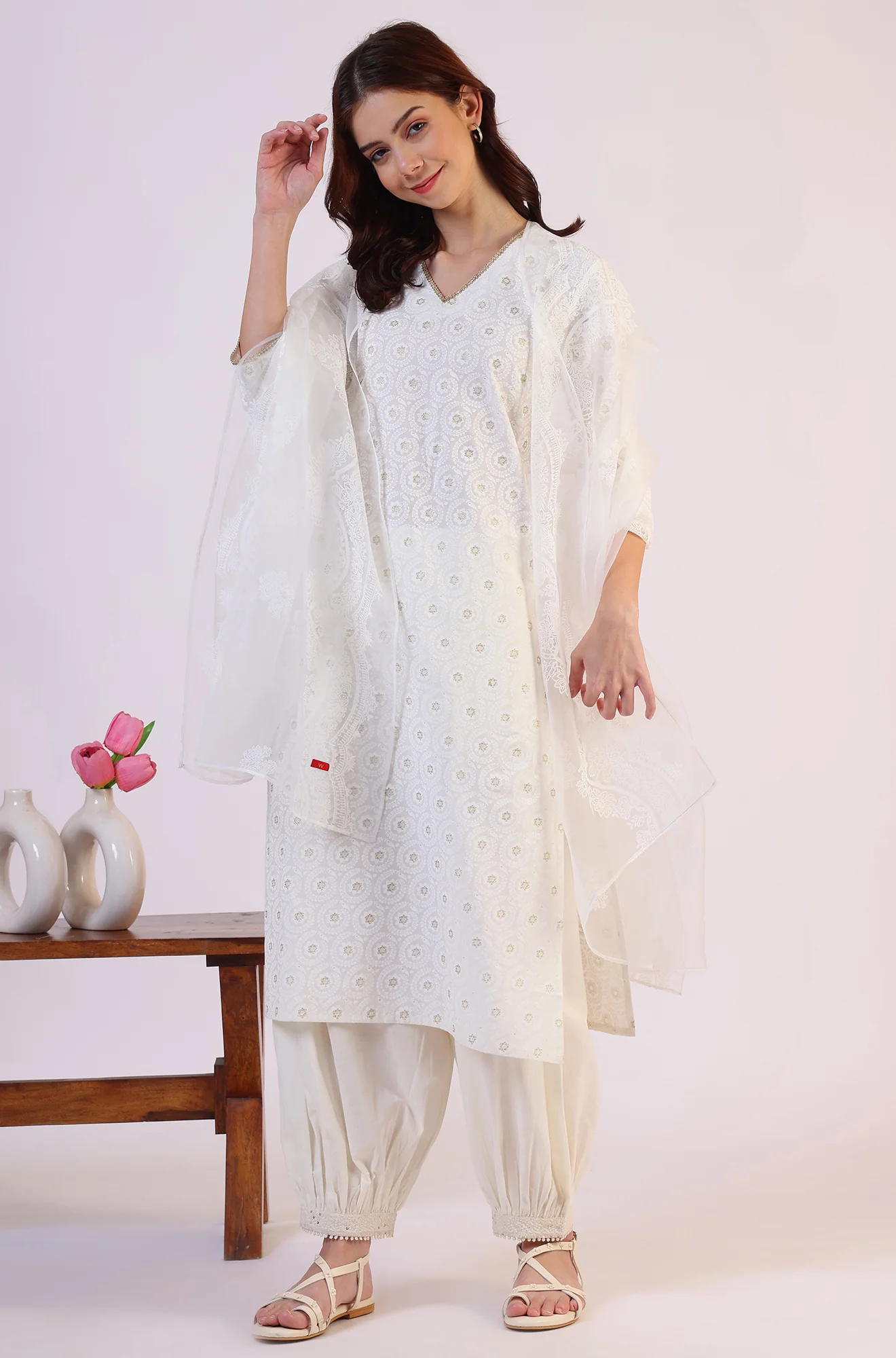 White Floral Printed Polyester Dupatta - Image 4