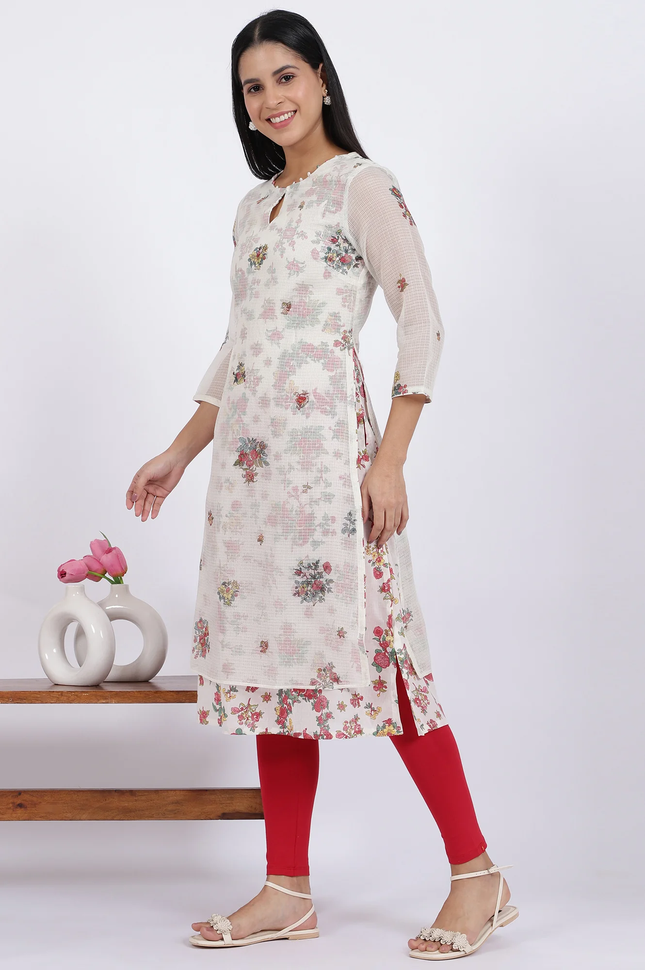White Floral Printed Straight Polyester Kurta - Image 5