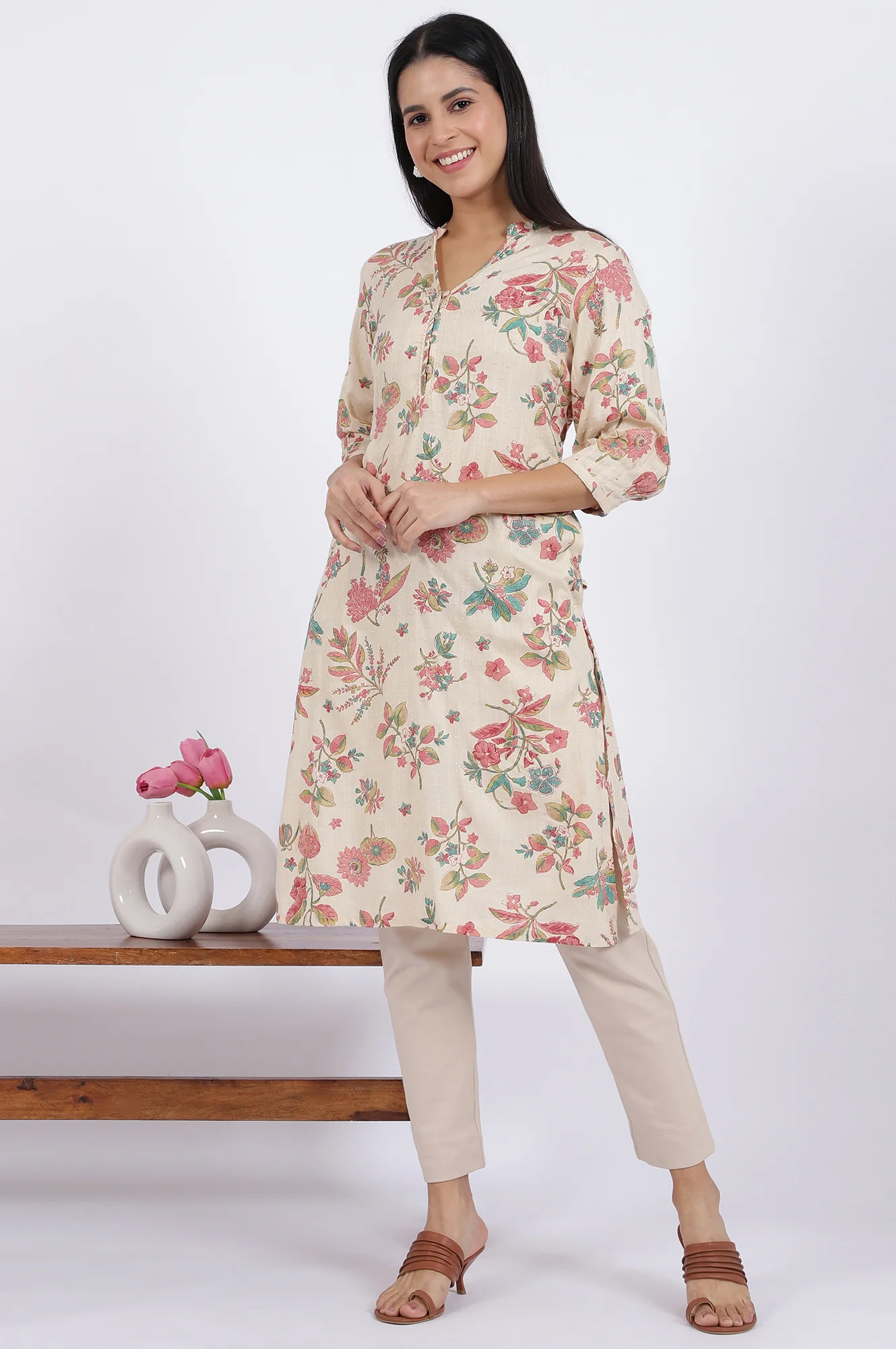Floral Printed Straight Viscose Kurta - Image 3