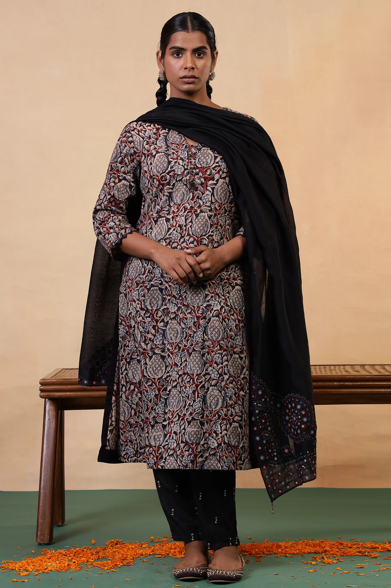 Folksong Black Iron Floral Mirror Work A-Line Cotton Kurta - Image 7