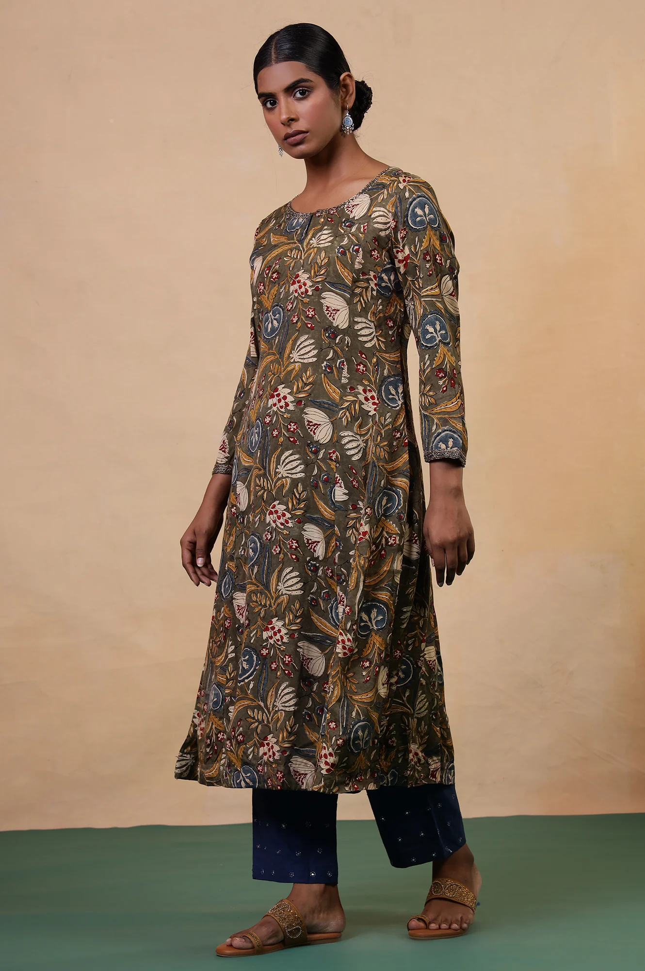 Folksong Golden Olive Floral Metallic Embroidered Viscose Flared Kurta - Image 4