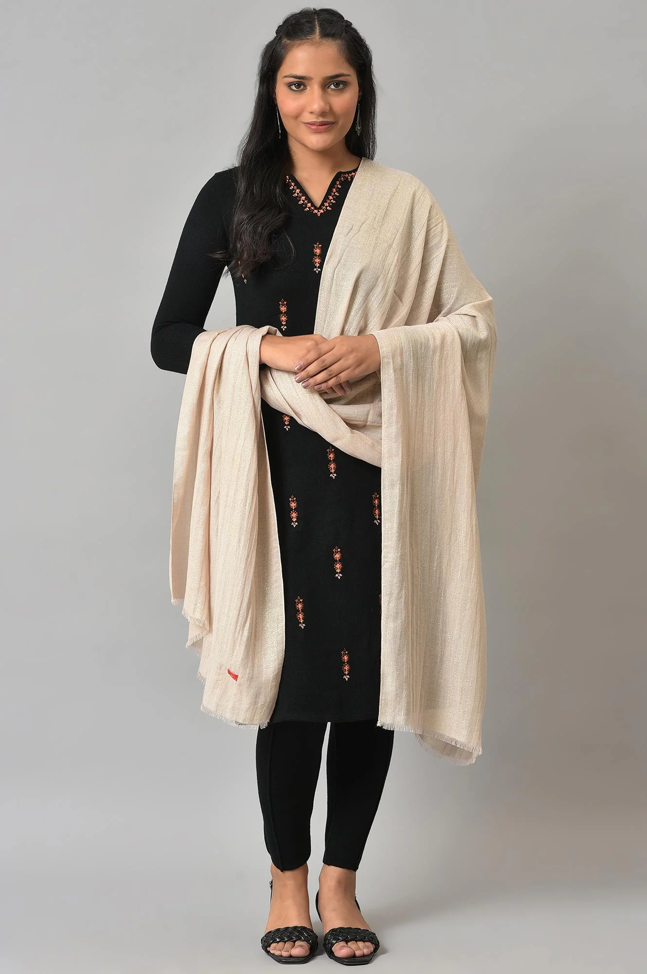 Gold Lurex Women Winter Shawl - Image 2