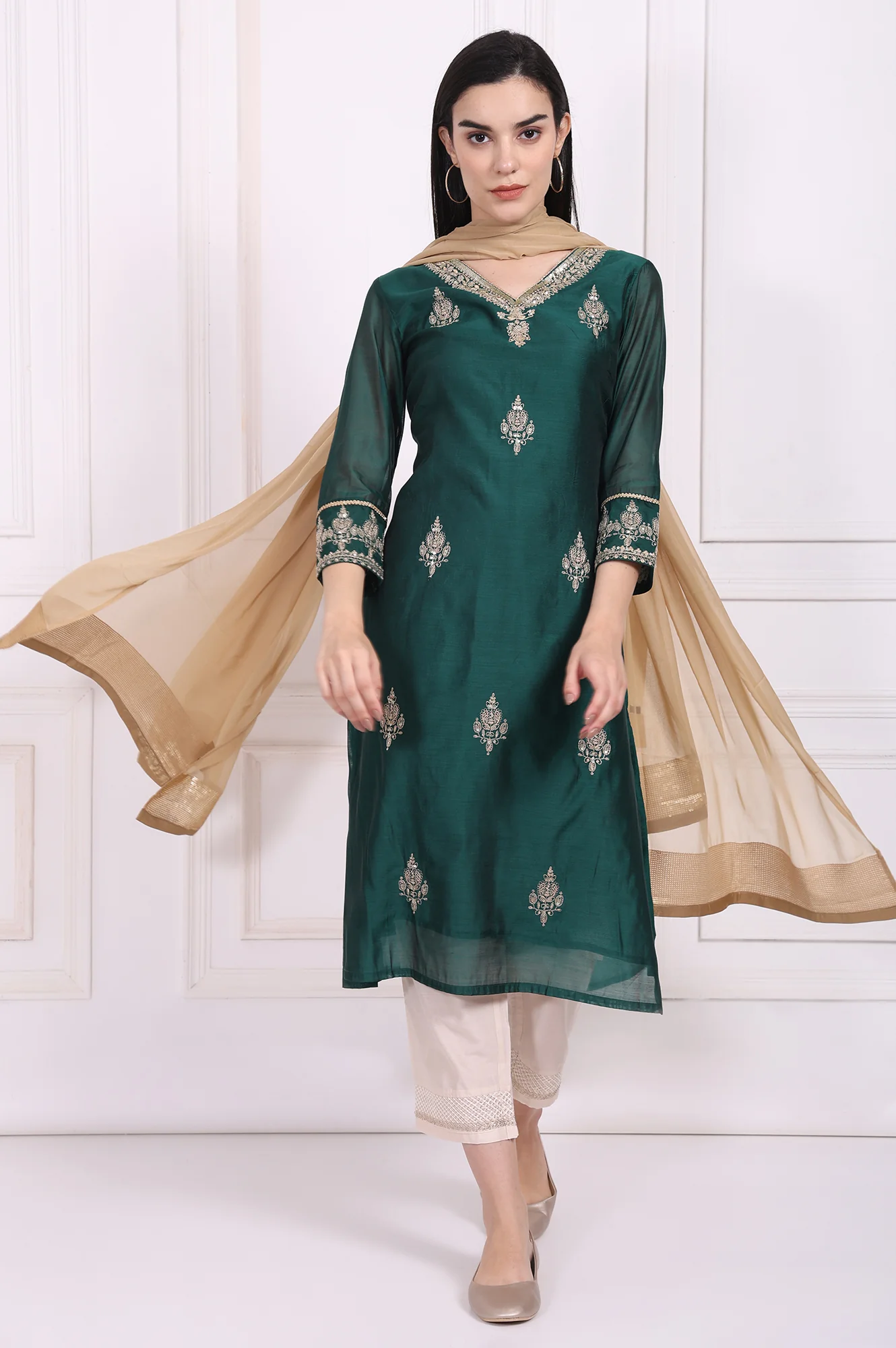 Gold Solid Sequined Chiffon Dupatta - Image 4