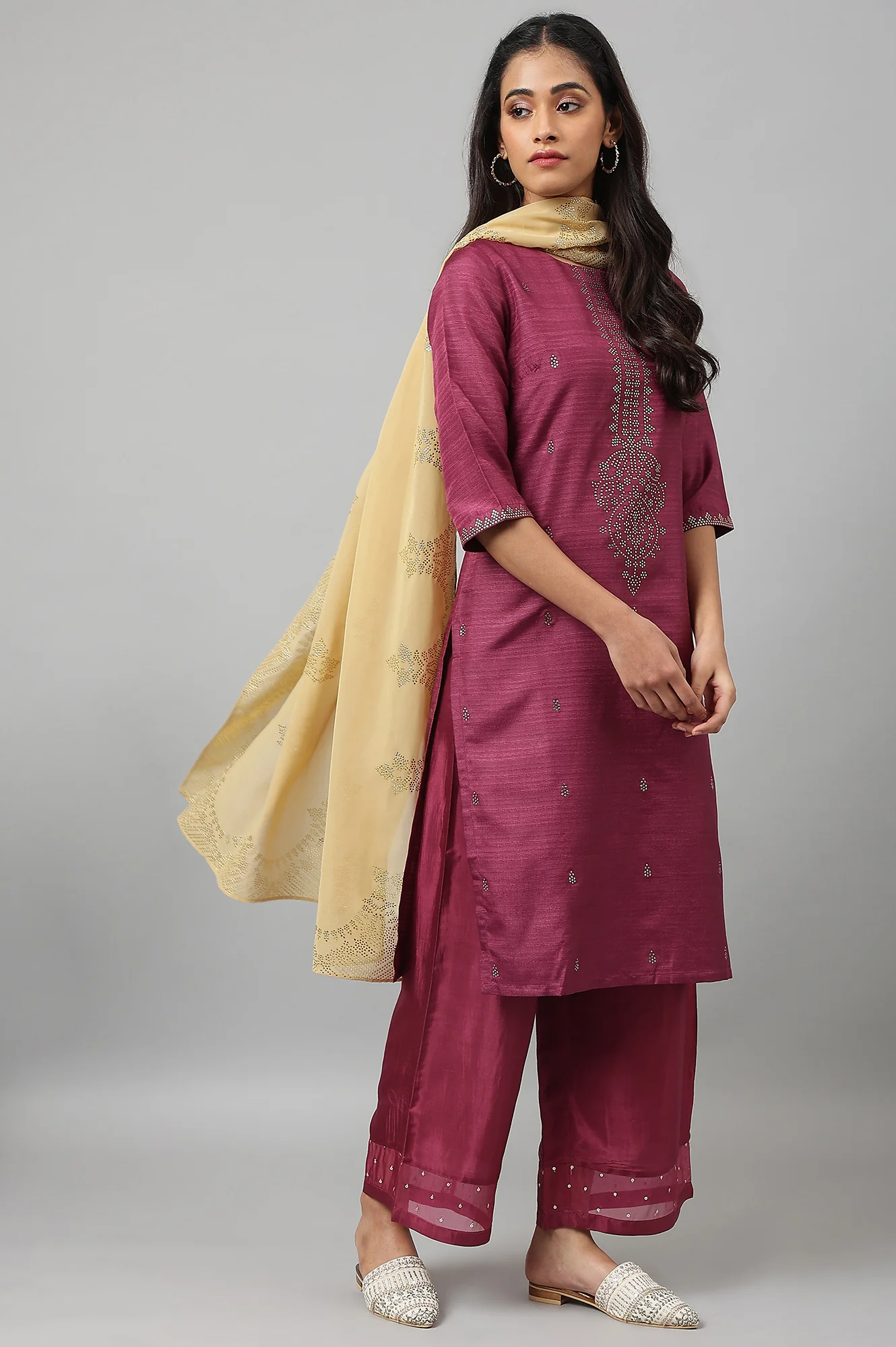 Golden Grainy Georgette Mukaish Dupatta - Image 2