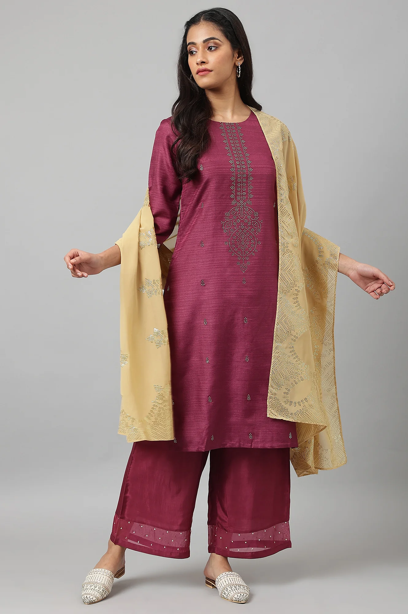Golden Grainy Georgette Mukaish Dupatta - Image 3