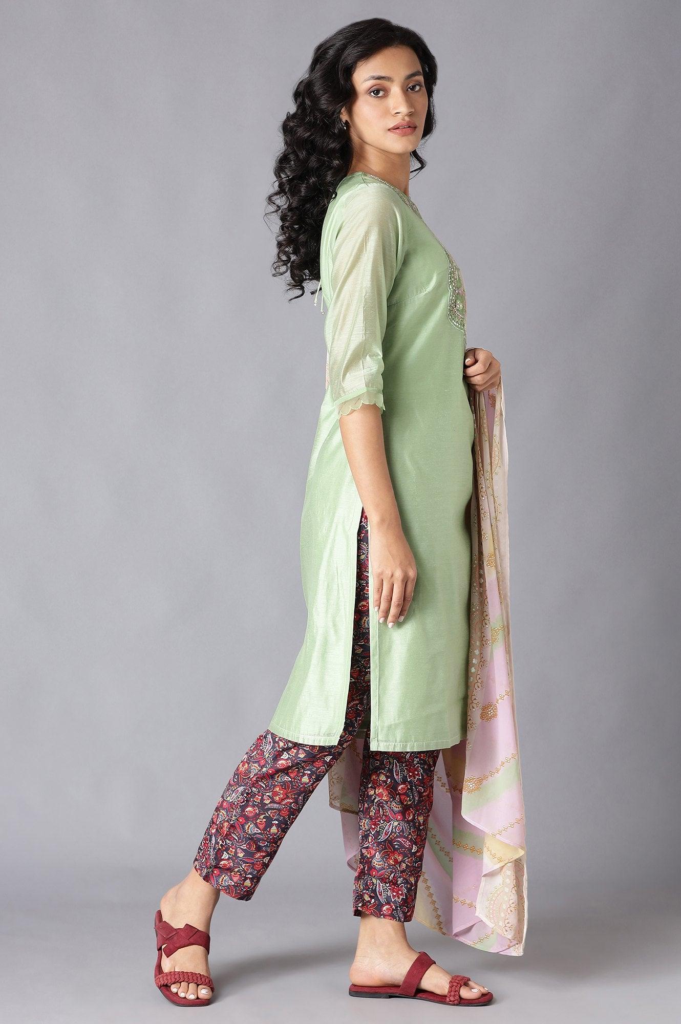 Green Chanderi kurta, Slim Pants And Dupatta Set - Image 4