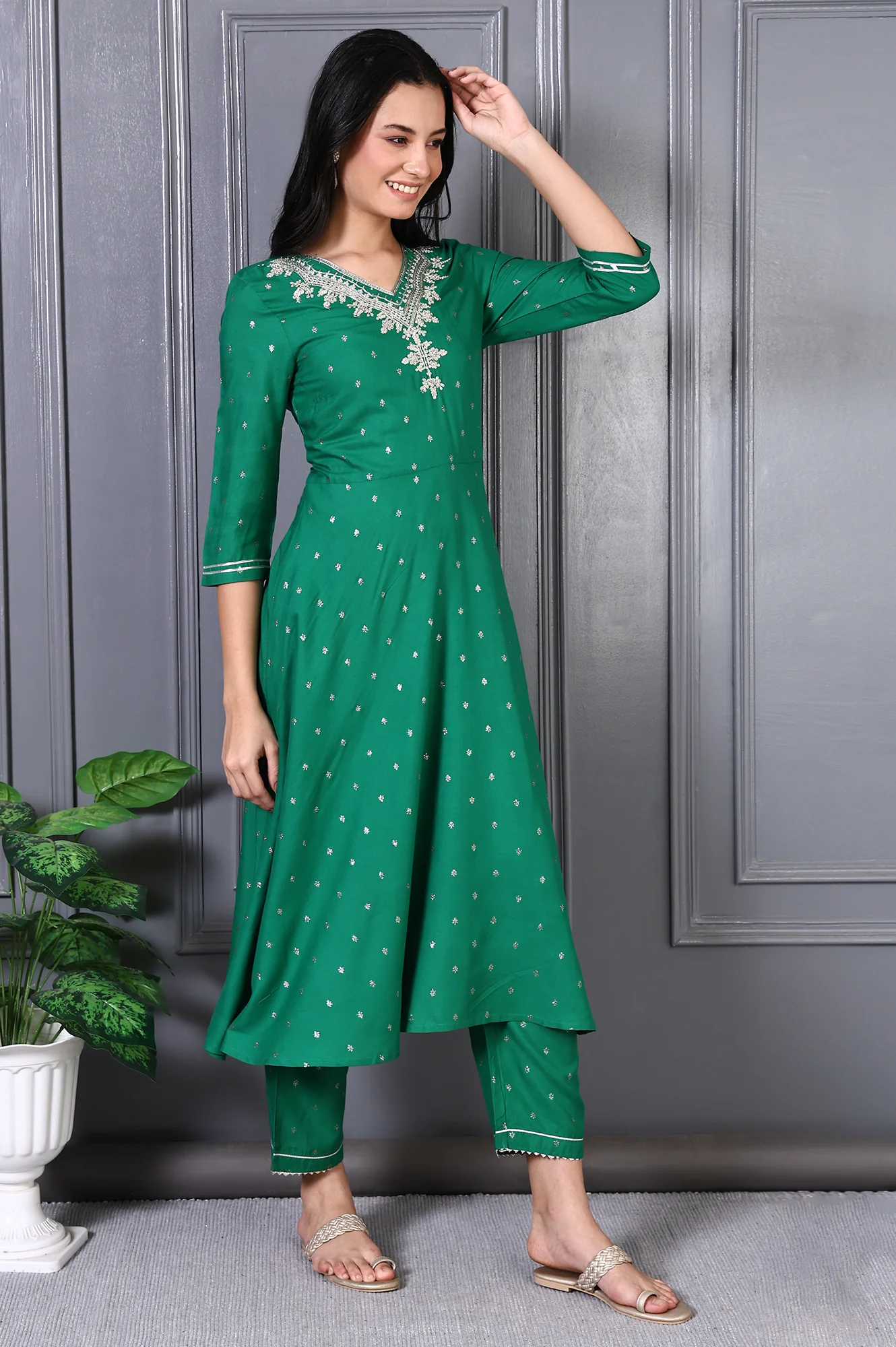 Green Embroidered Glitter Printed Rayon Flared Kurta and Pants Set - Image 7