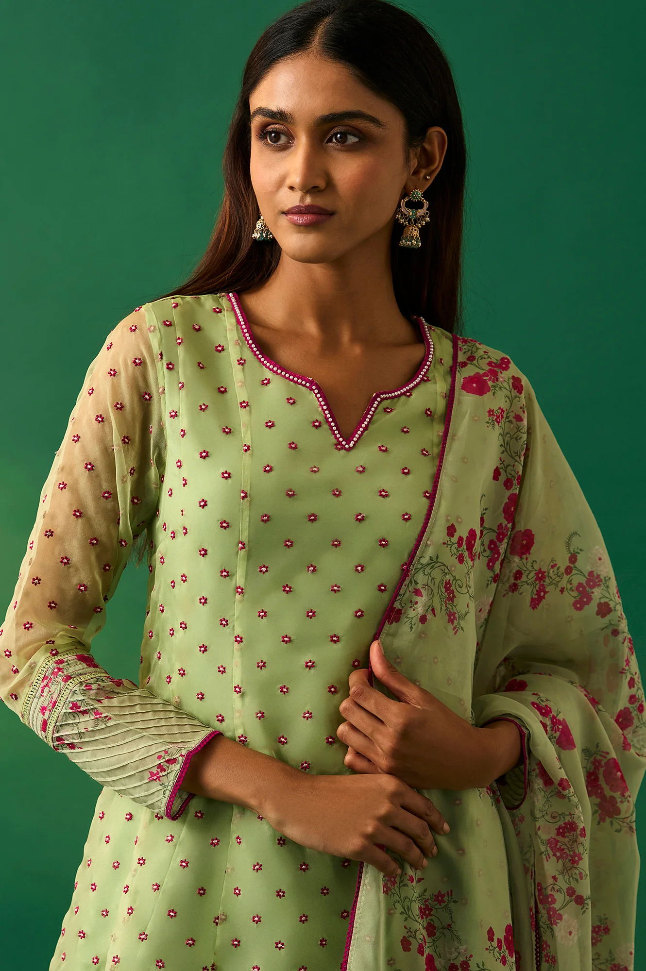 Green Embroidered Organza Flared Kurta, Pant and Printed Dupatta Set - Image 3