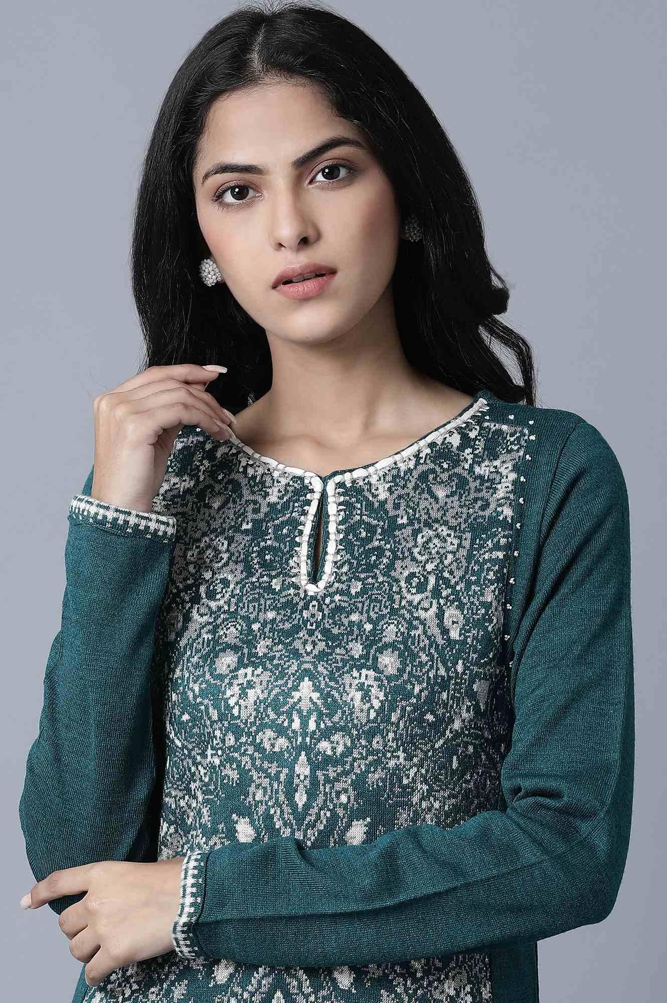 Green Floral Embroidery Winter kurta - Image 5