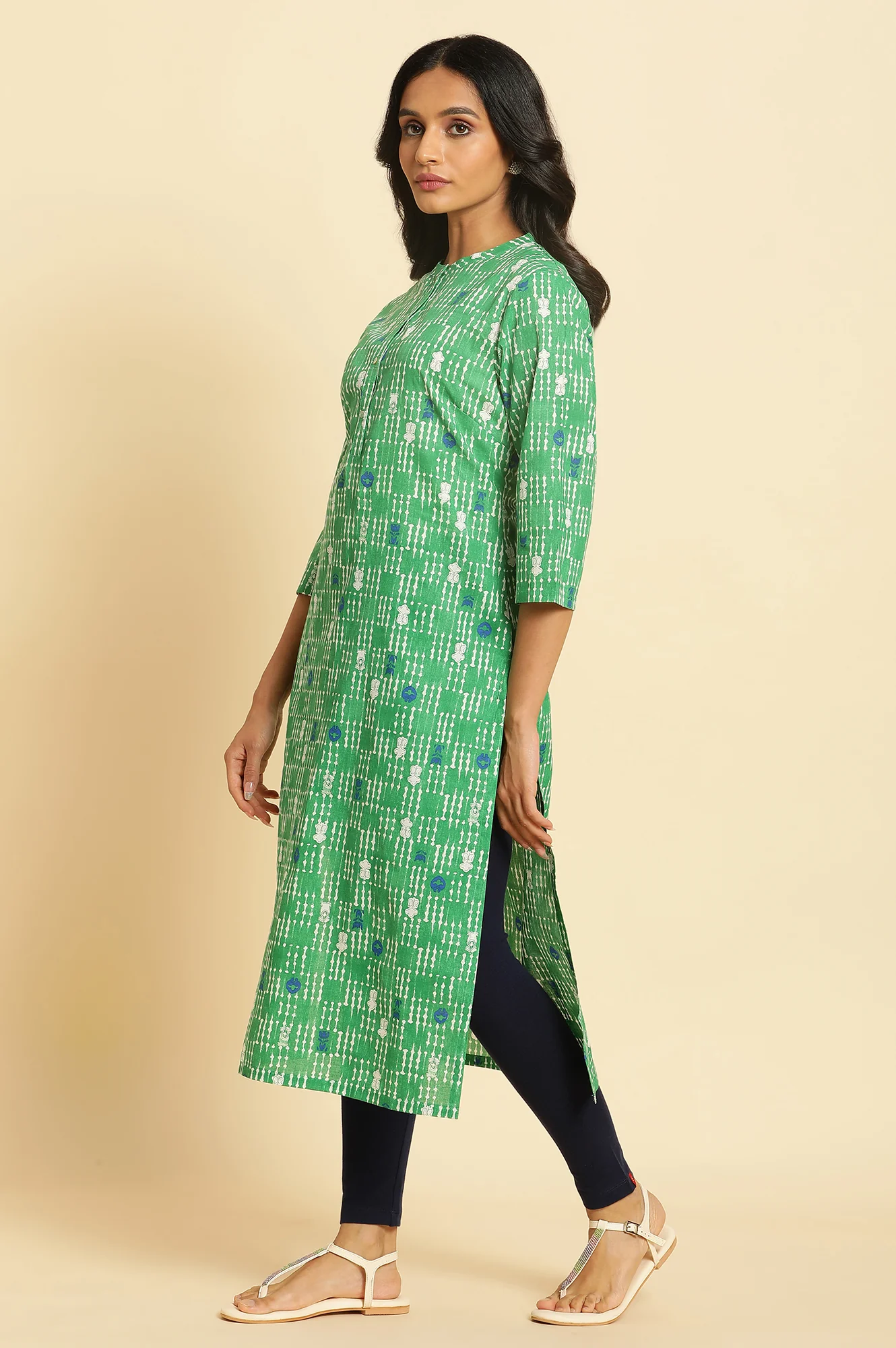 Green Geometric Mandarin Collar Straight Kurta - Image 2