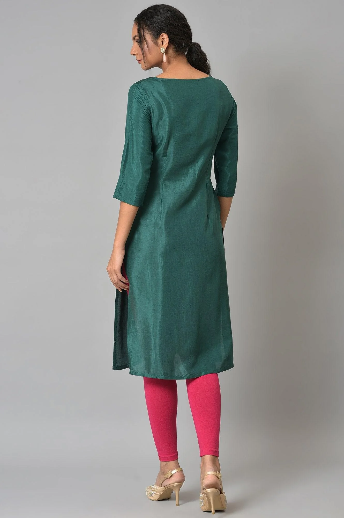 Green Glitter Printed Embroidered kurta - Image 2