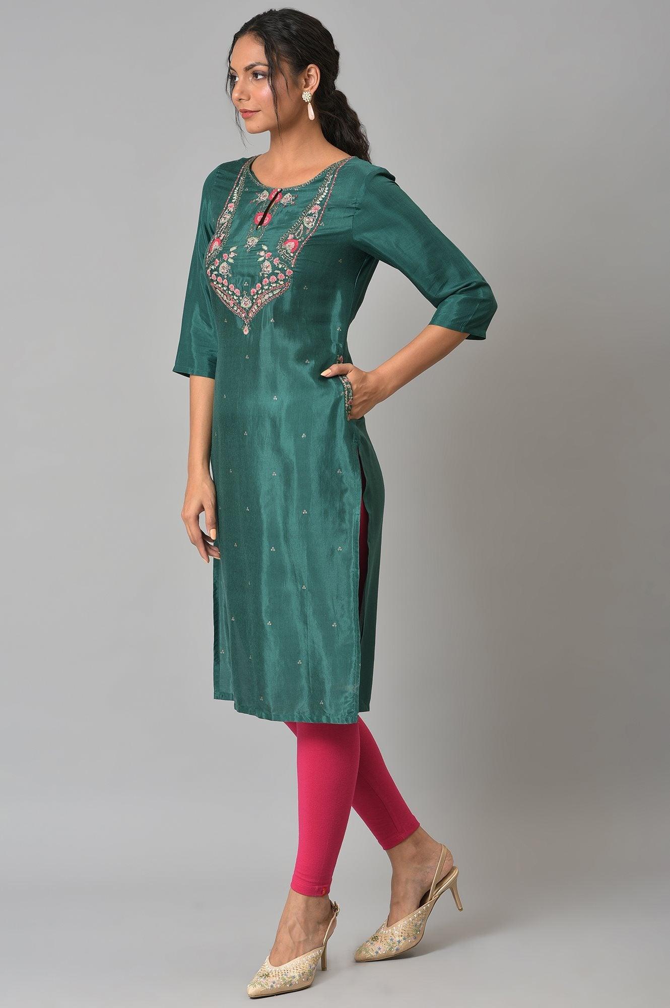 Green Glitter Printed Embroidered kurta - Image 3