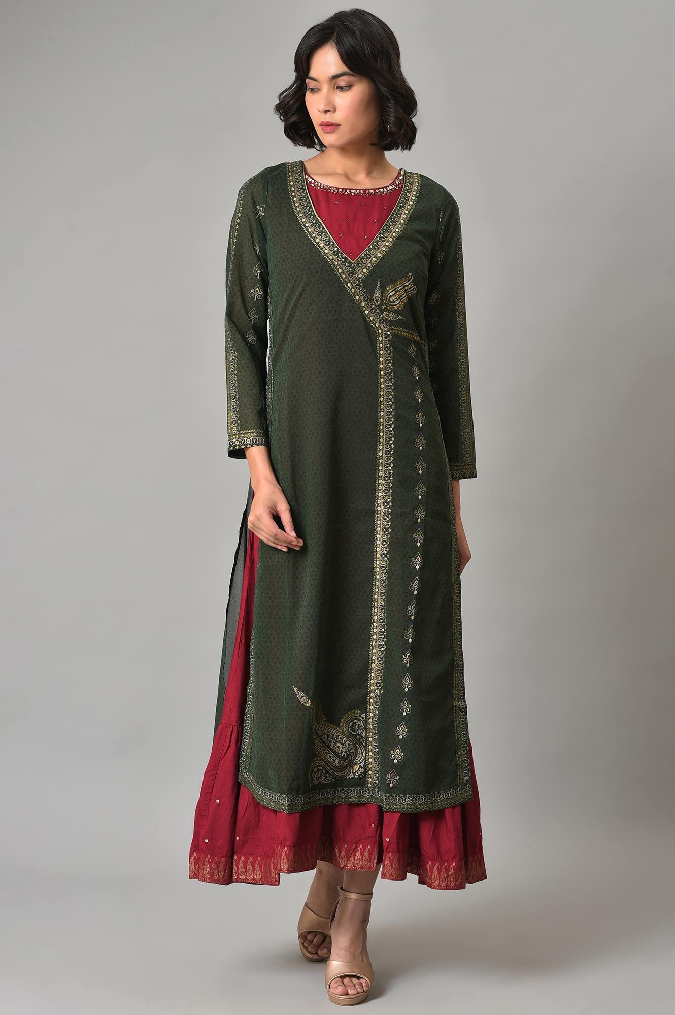 Green Mock Angrakha Gillet With Maroon Tiered Dress - Image 8