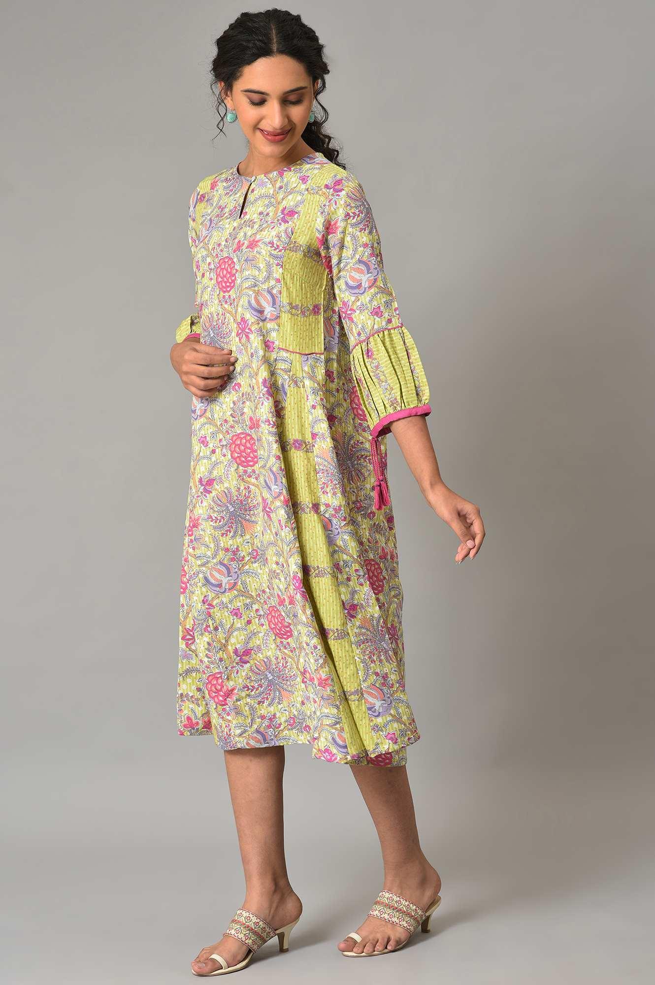 Green Printed Godget Summer Dress - Image 3