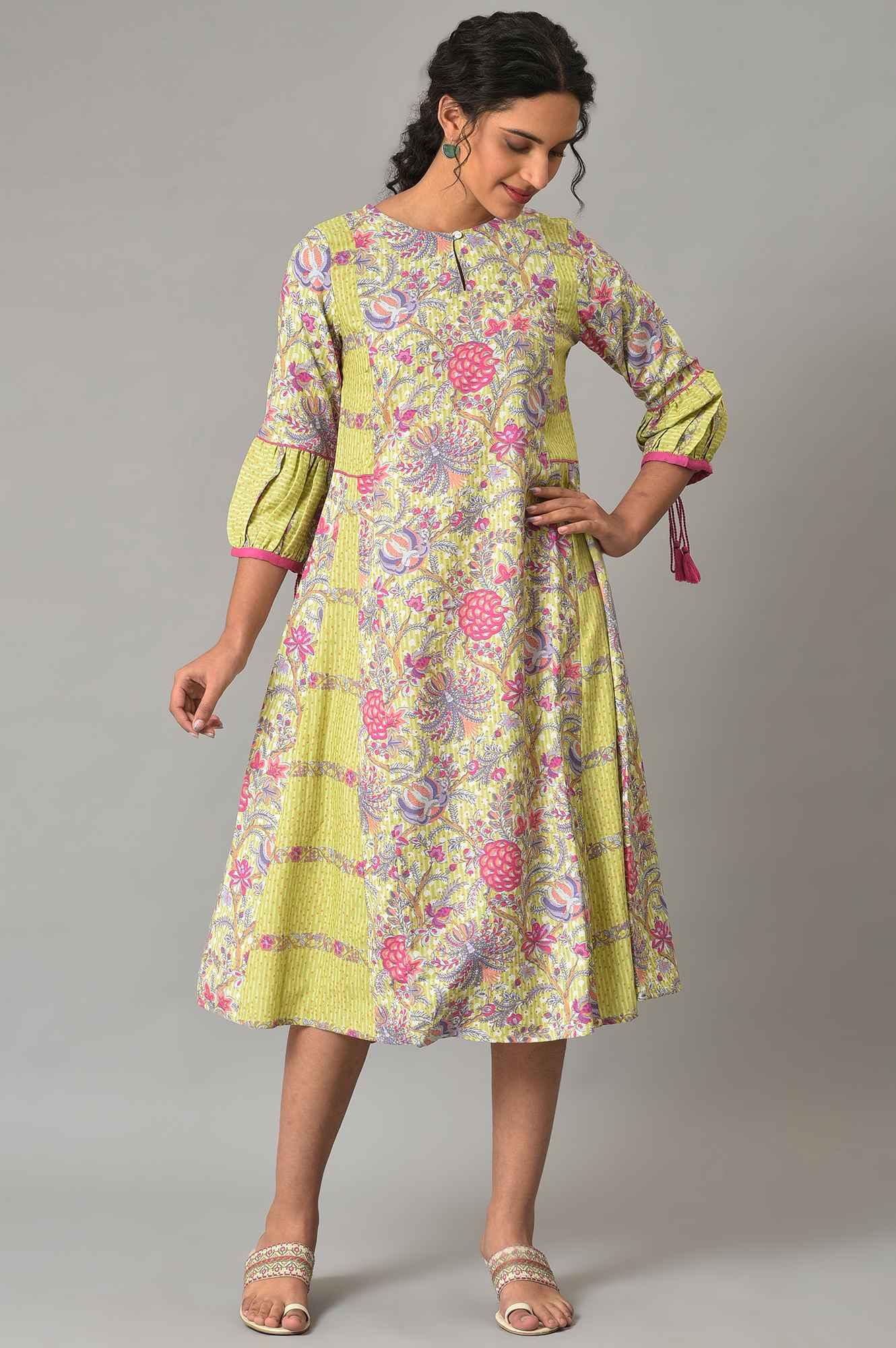 Green Printed Godget Summer Dress - Image 6