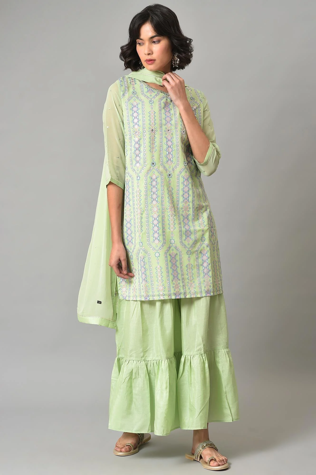 Green Printed kurta, Sharara And Dupatta Set - Image 10