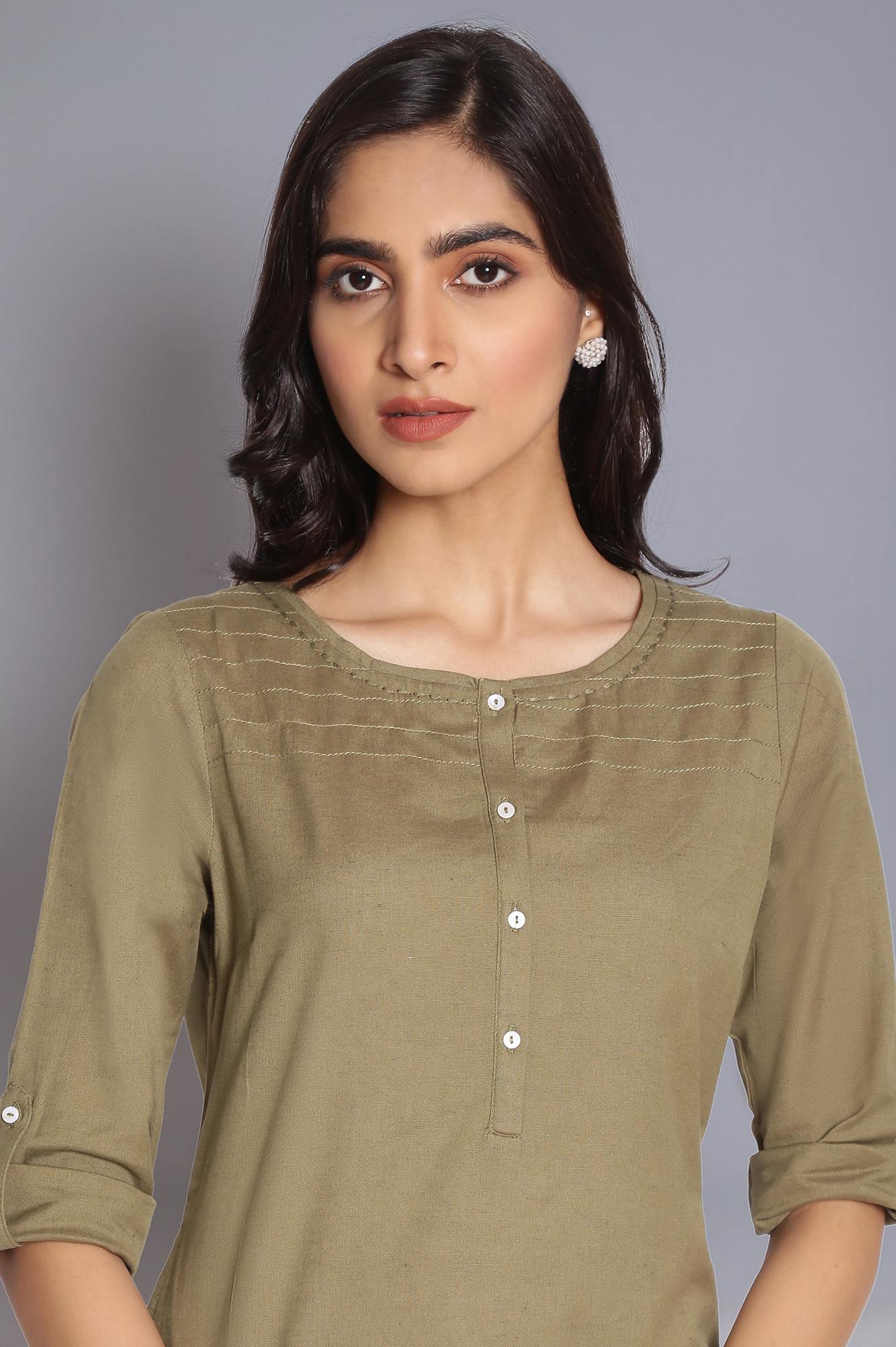 Green Round Neck Solid kurta - Image 5