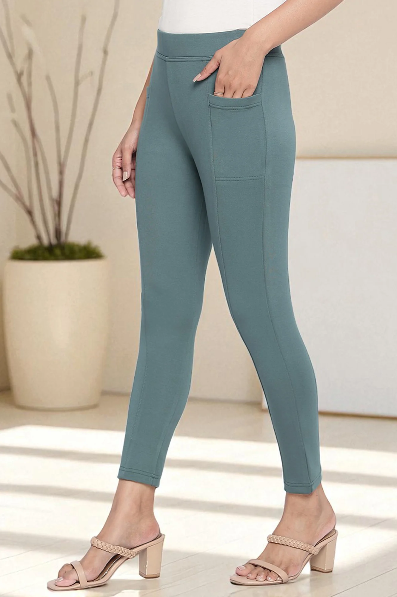Green Solid Calf Length Tights - Image 5