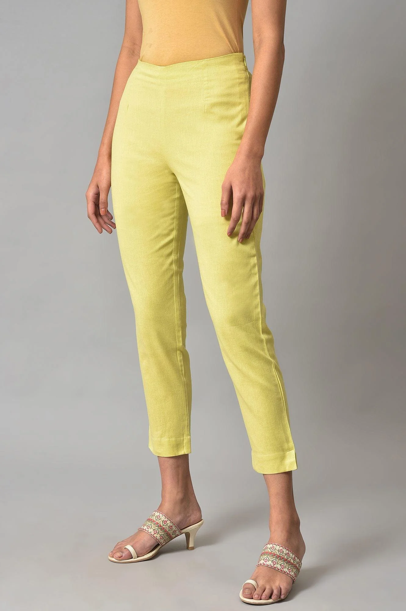 Green Solid Slim Pants - Image 3