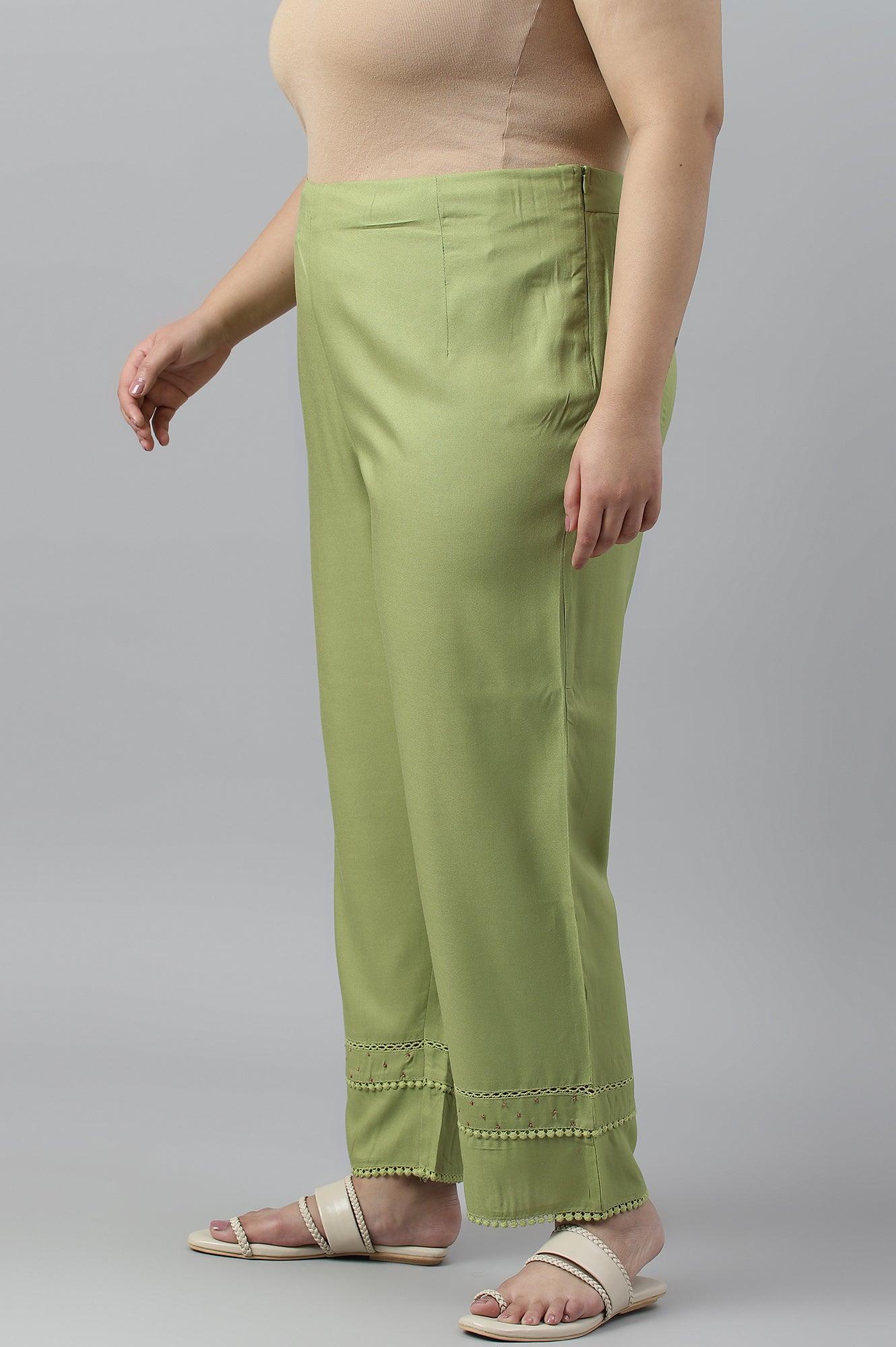 Green Straight Pants With Lace Details - Image 4