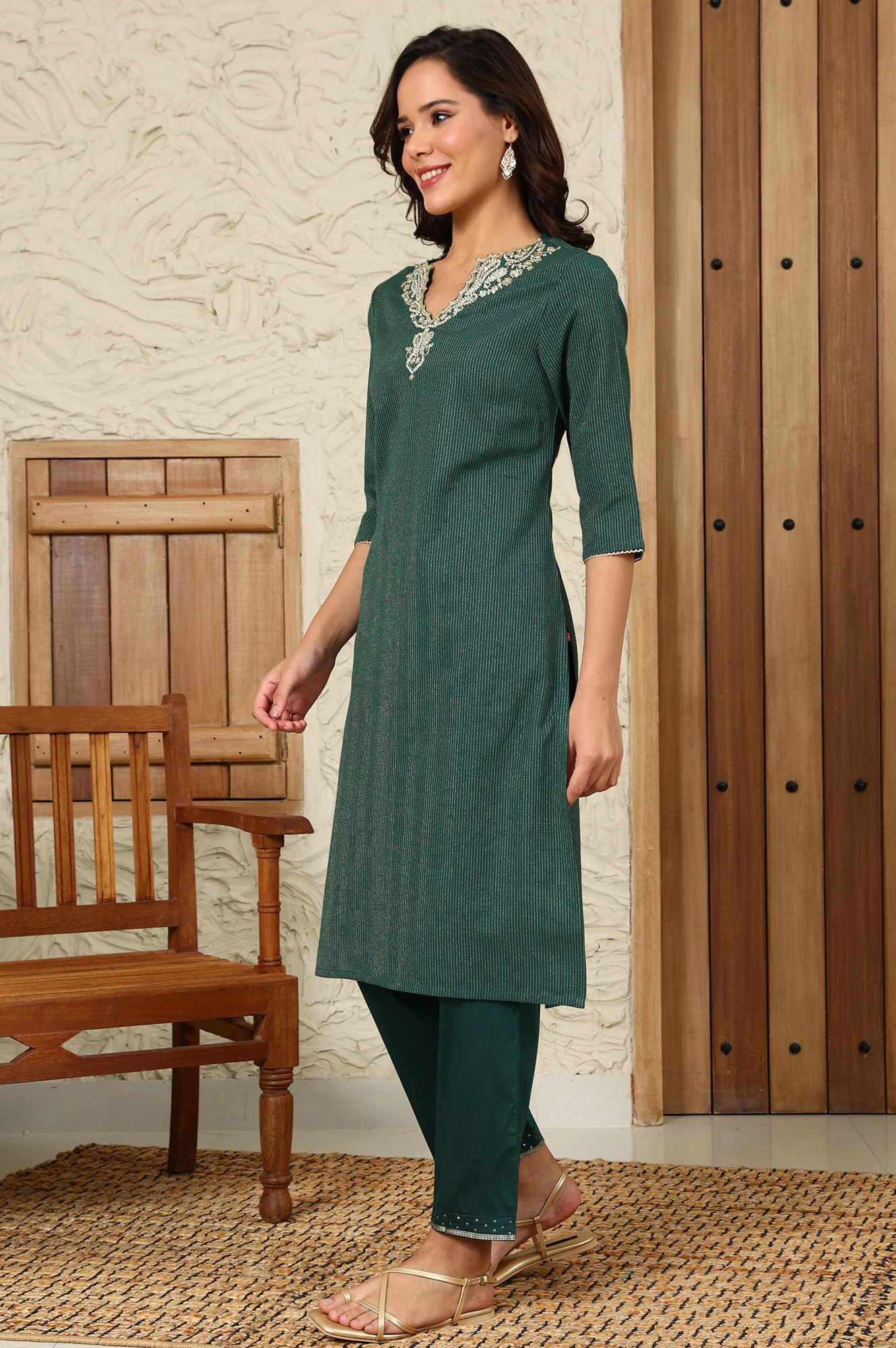 Green Striped Yarn-Dyed Embroidered Straight Cotton Kurta - Image 4