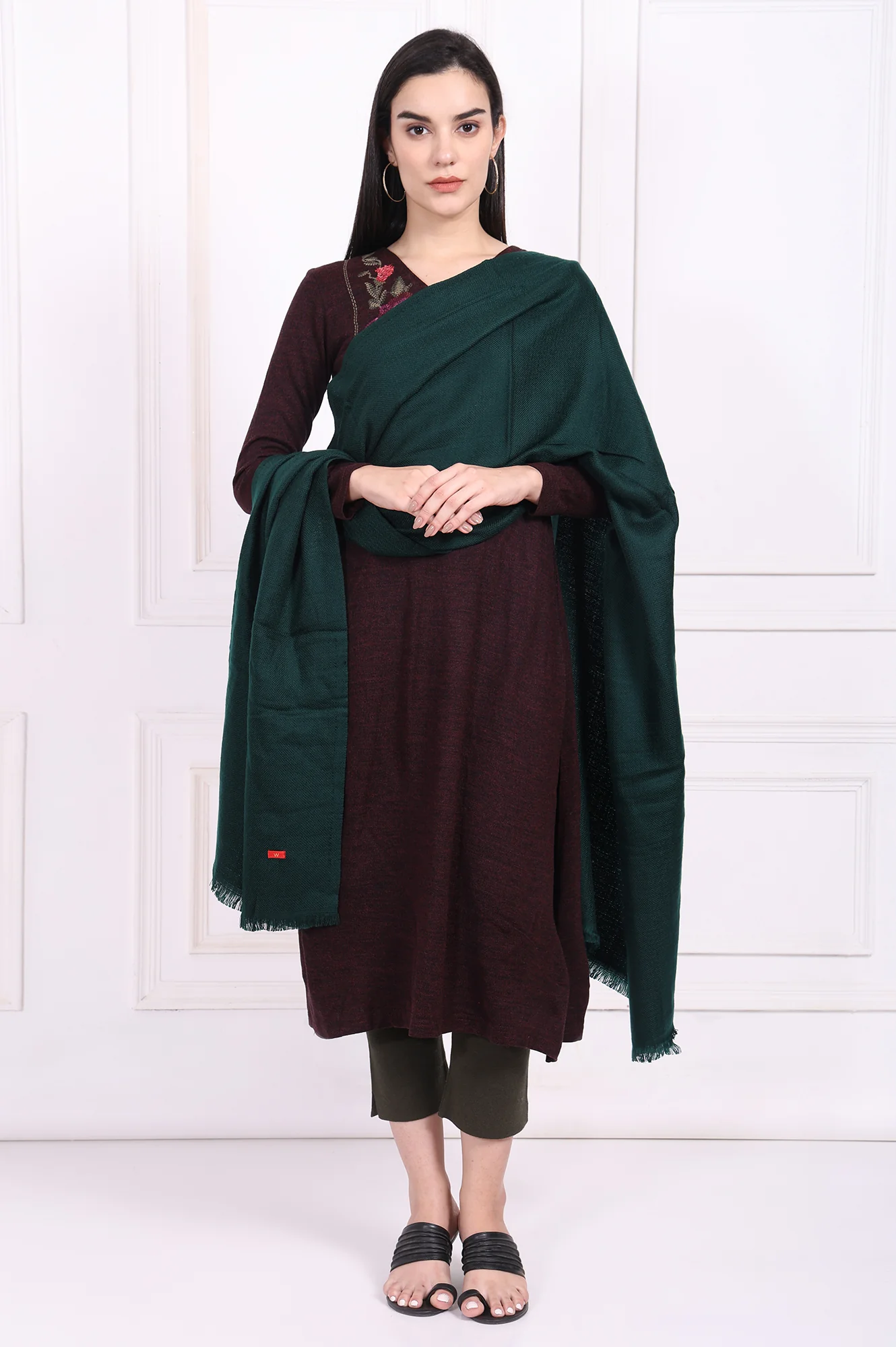 Green Textured Acrylic Winter Shawl - Image 2