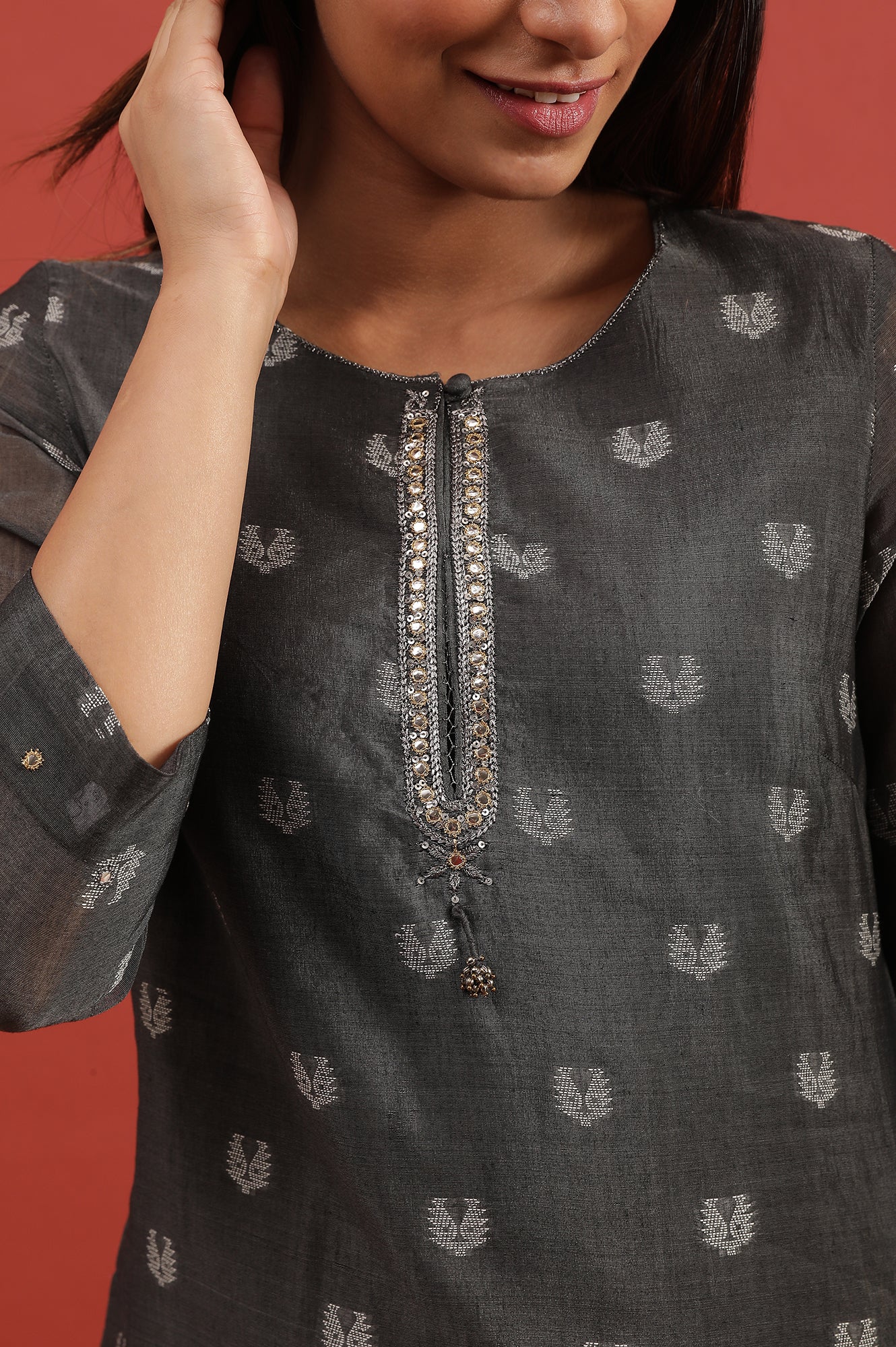 Grey Cotton Silk Jacquard Kurta With Embroidery - Image 7