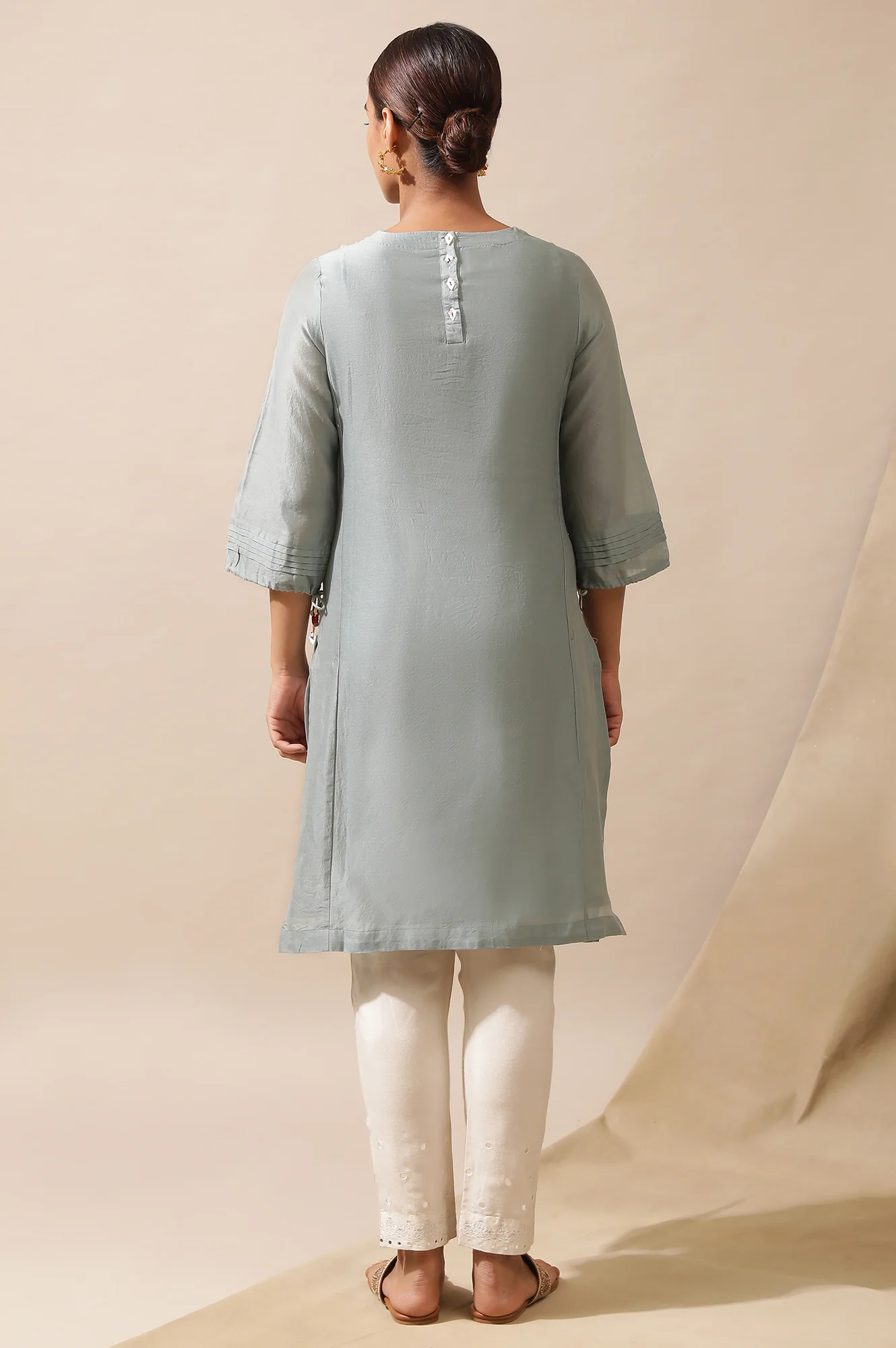 Grey Mist Cotton Silk Chikankari Kurta - Image 3