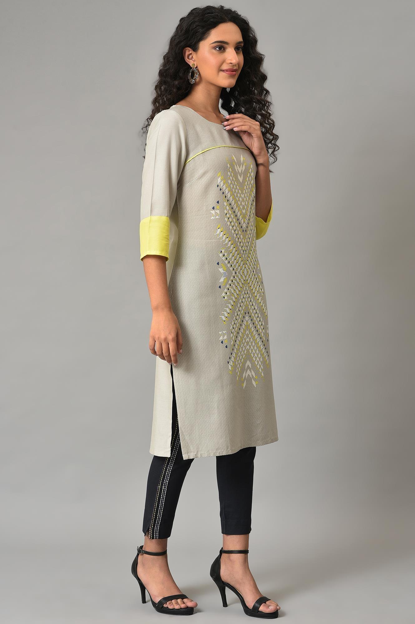 Grey Placement Print Plus Size Straight kurta - Image 4