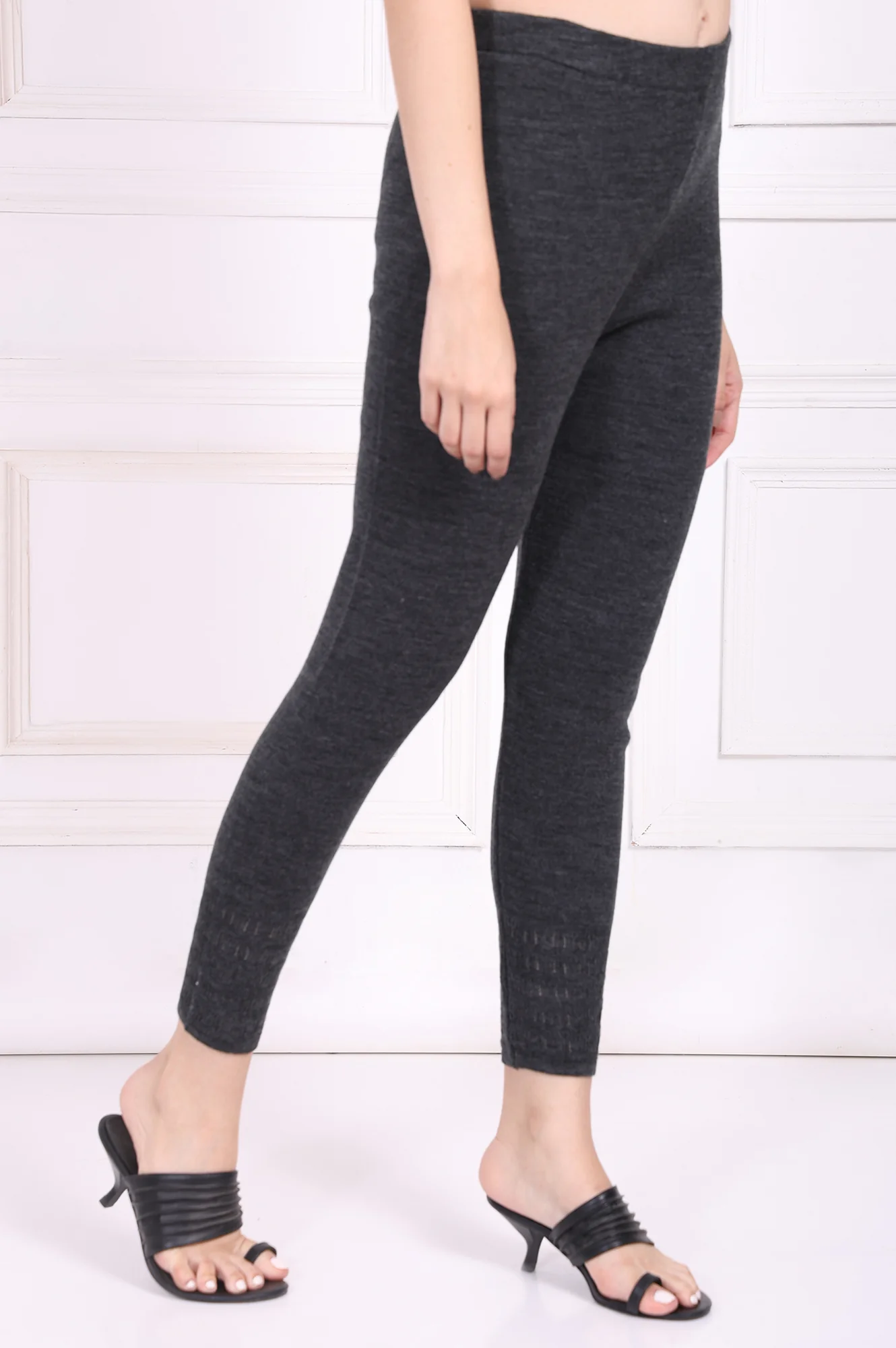 Grey Solid Acrylic Winter Legging - Image 3