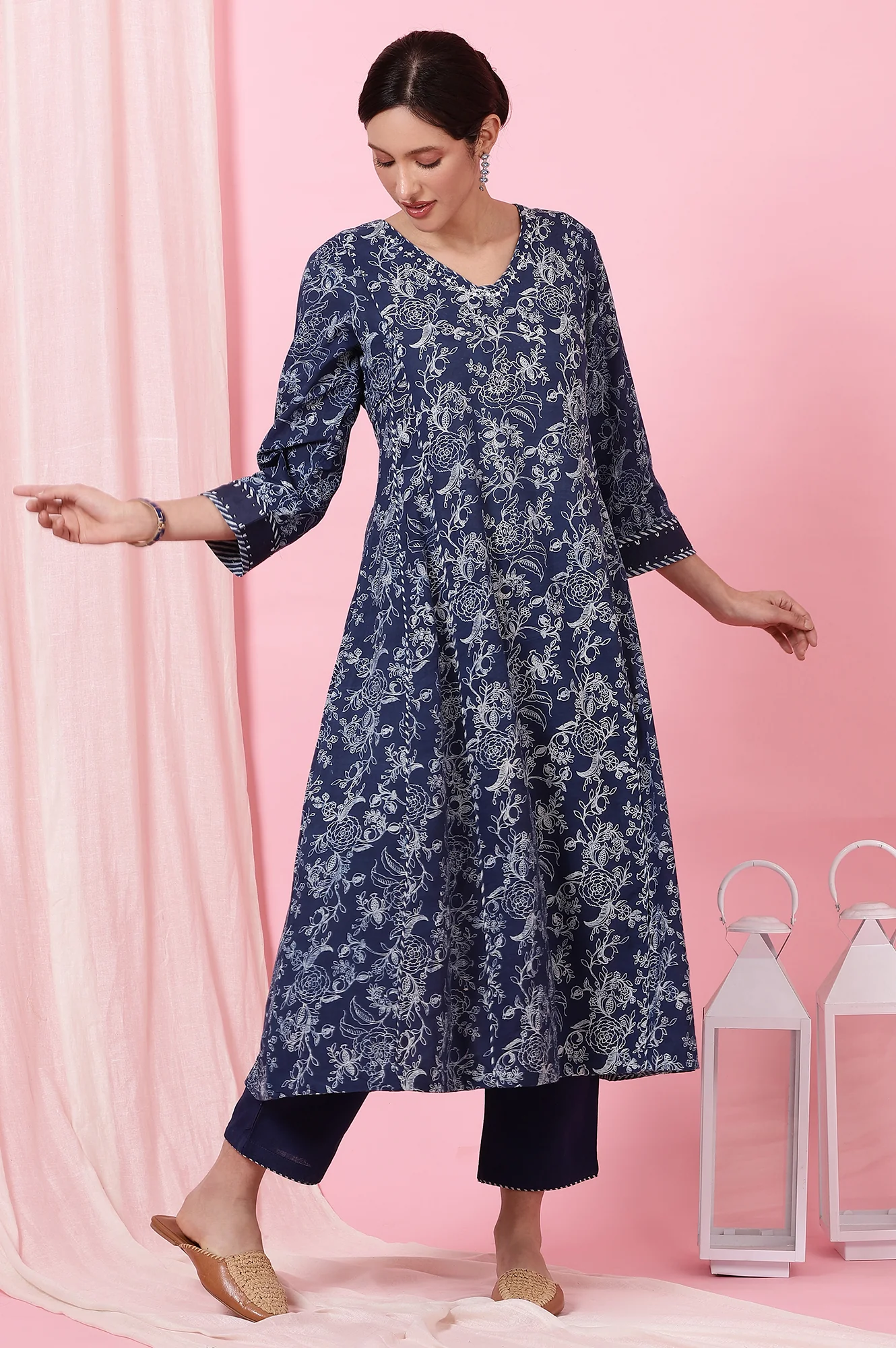 Indigo Handblock Print Flared Cotton Kurta - Image 2