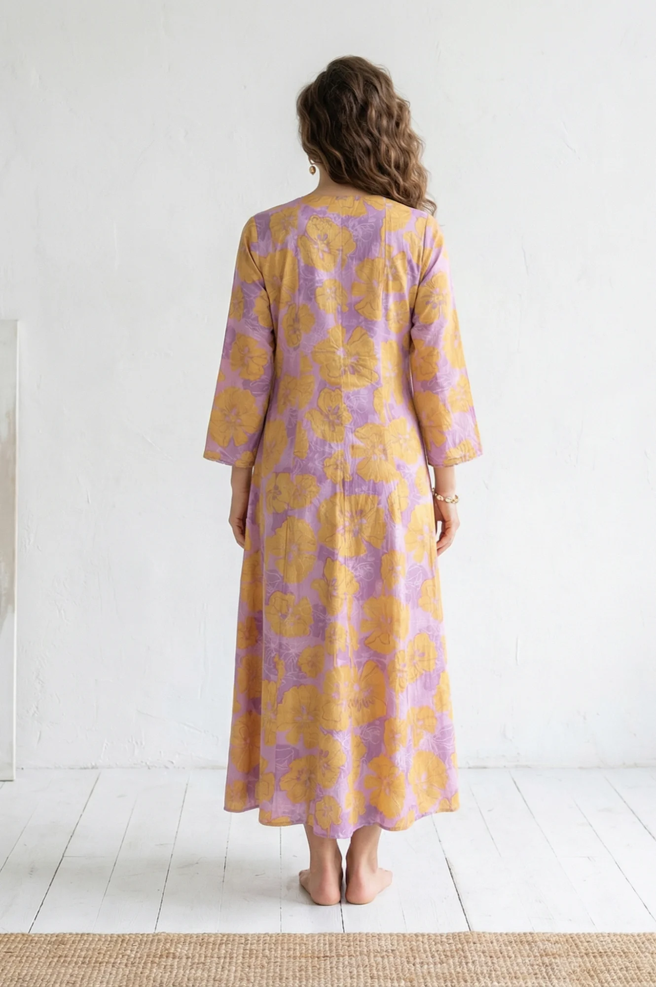 Lavender Bold Floral Printed Pure Cotton A-line Kurta - Image 4