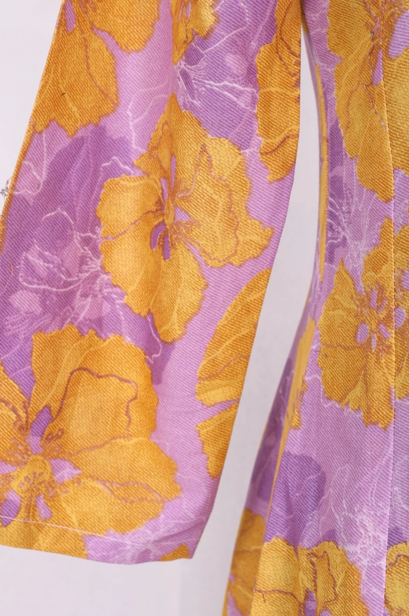 Lavender Bold Floral Printed Pure Cotton A-line Kurta - Image 6