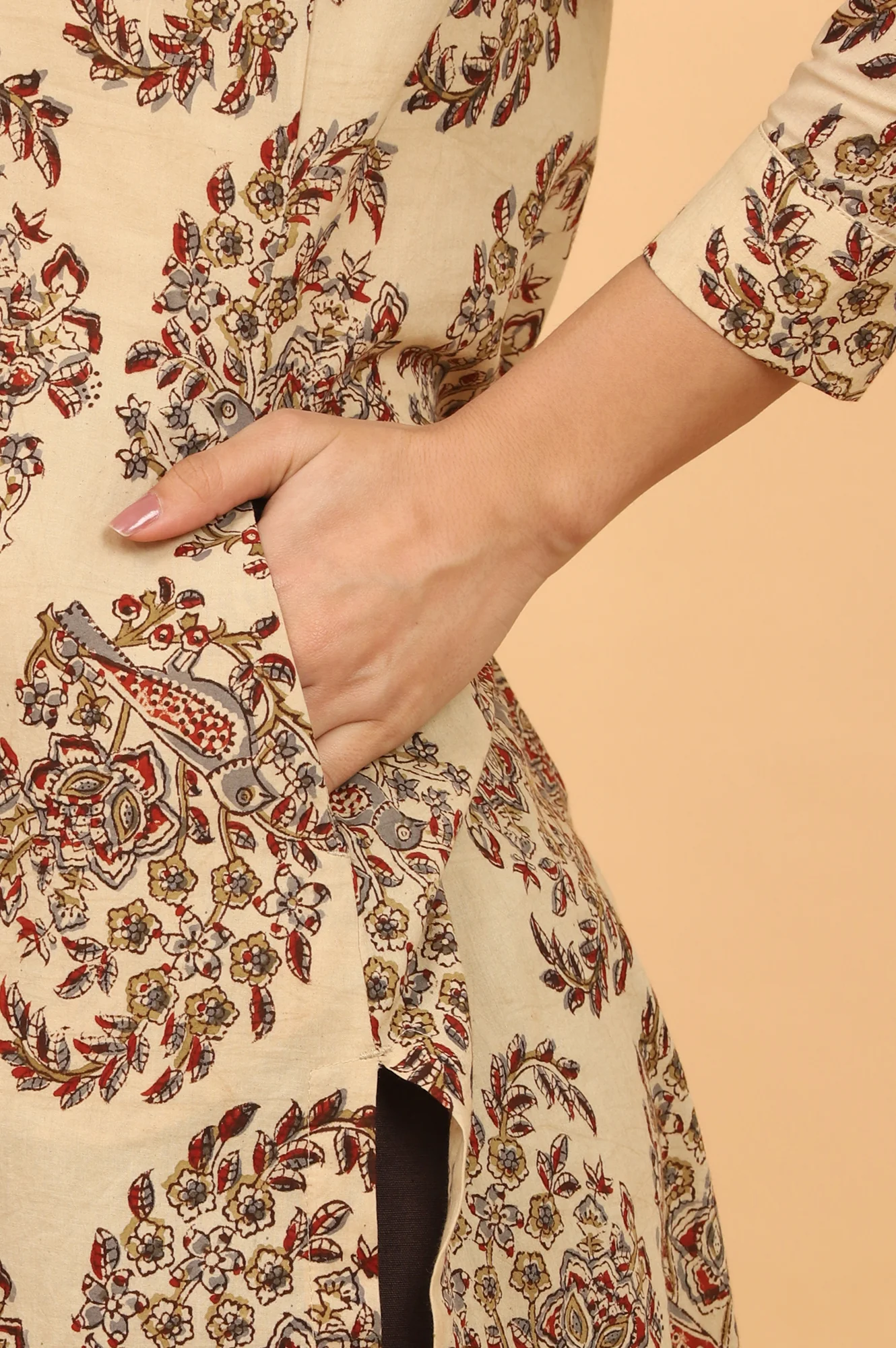 Light Beige Kalamkari Print Shirt Kurta - Image 9