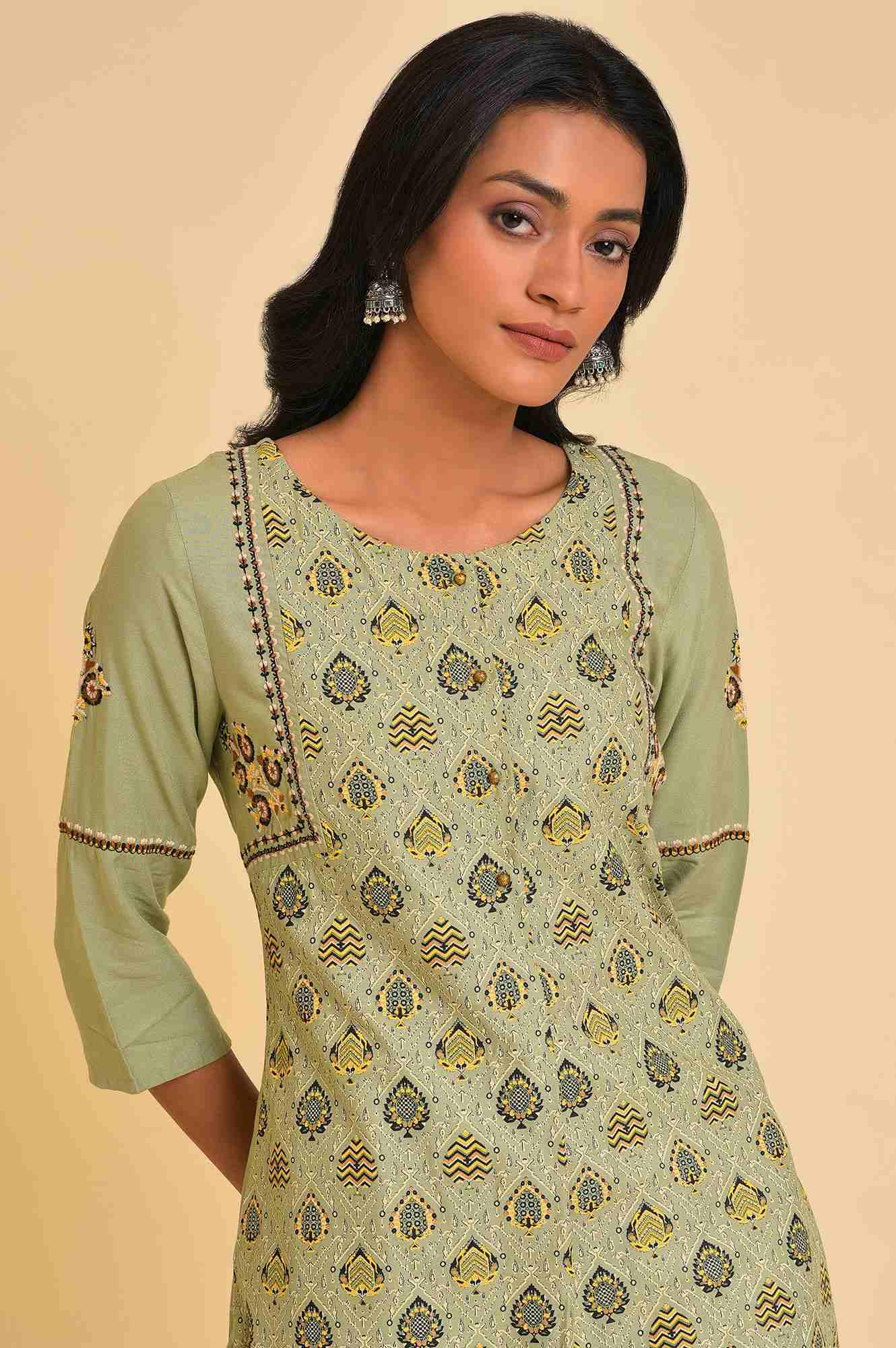 Light Green Embroidered Yoke Plus Size kurta - Image 5