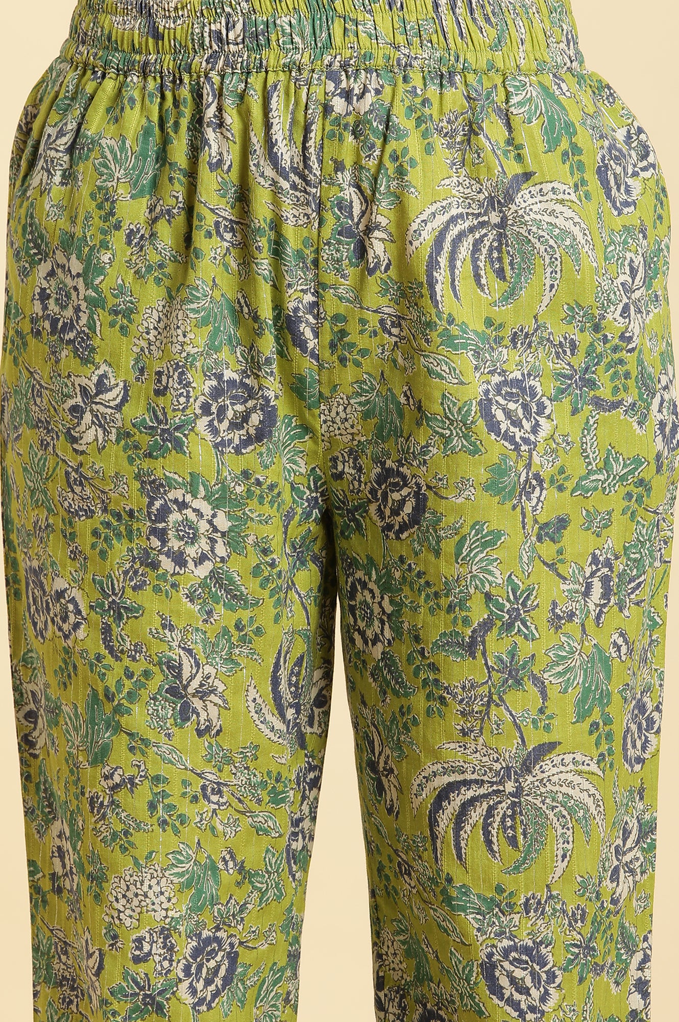 Light Green Floral Printed Kurta, Pants And Dupatta Set - Image 8