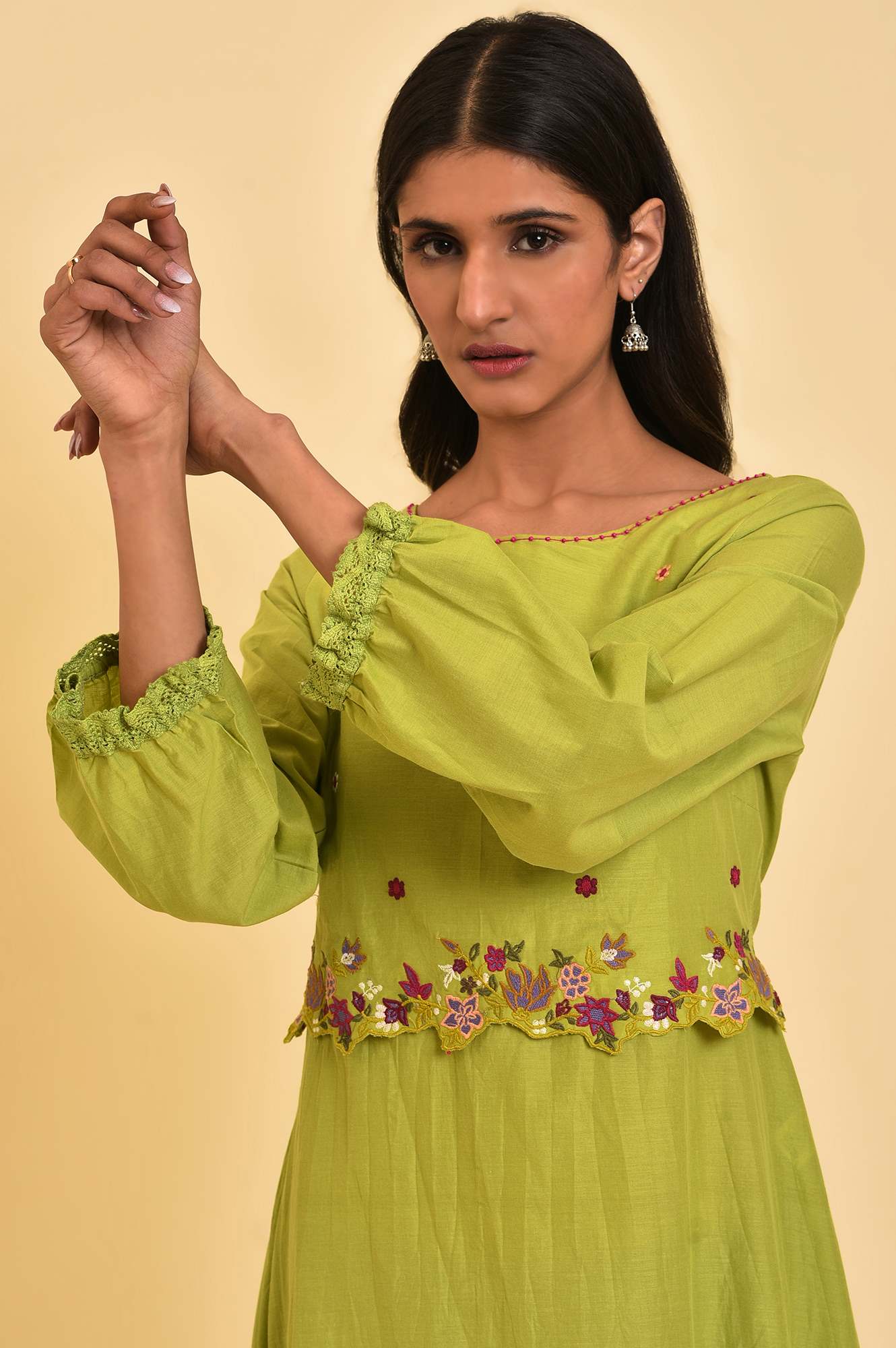 Light Green Solid Thread Embroidered Pure Cotton A-Line Kurta and Slim Pant Set - Image 2