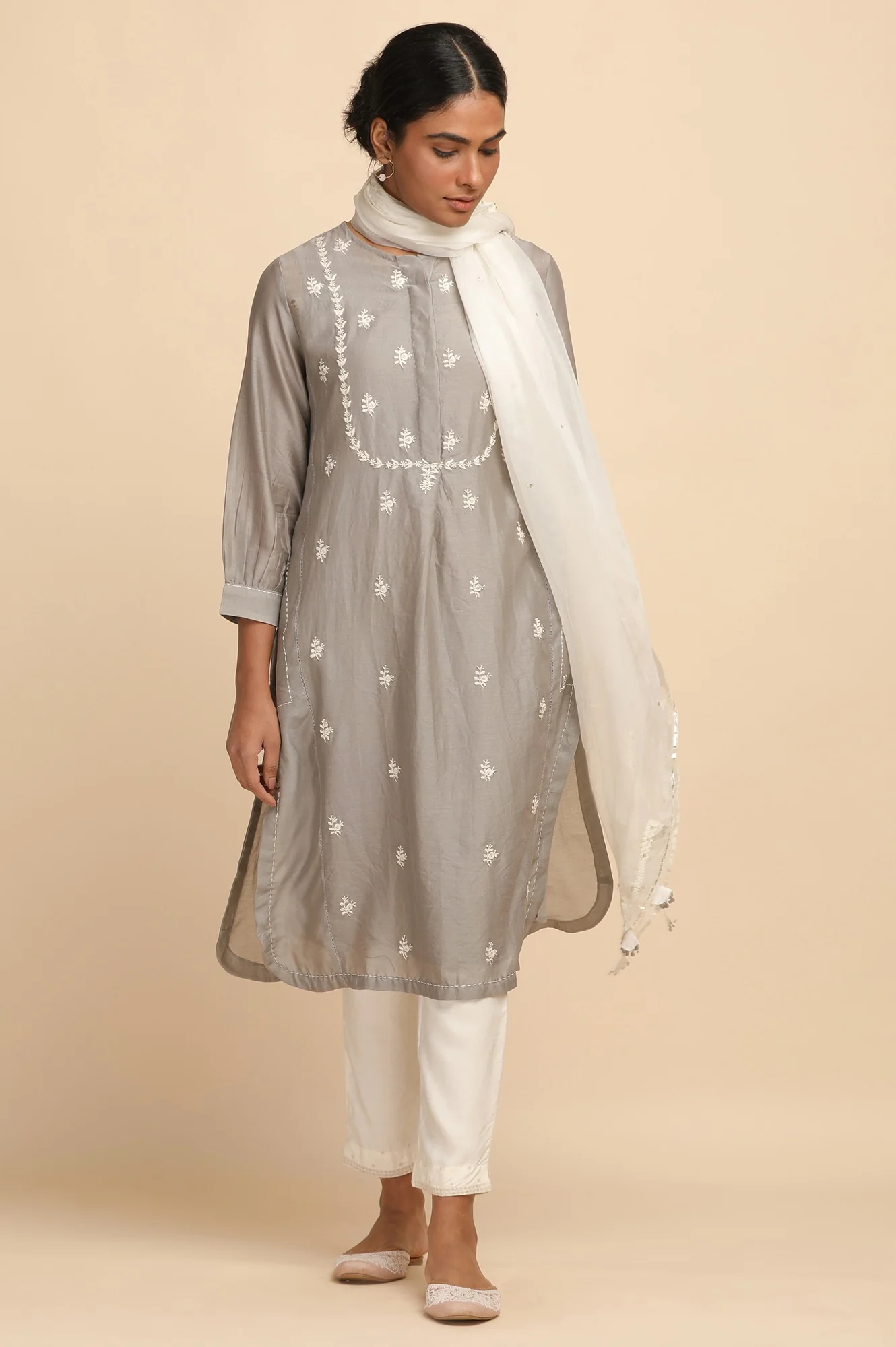 Light Grey Chikankari kurta - Image 5