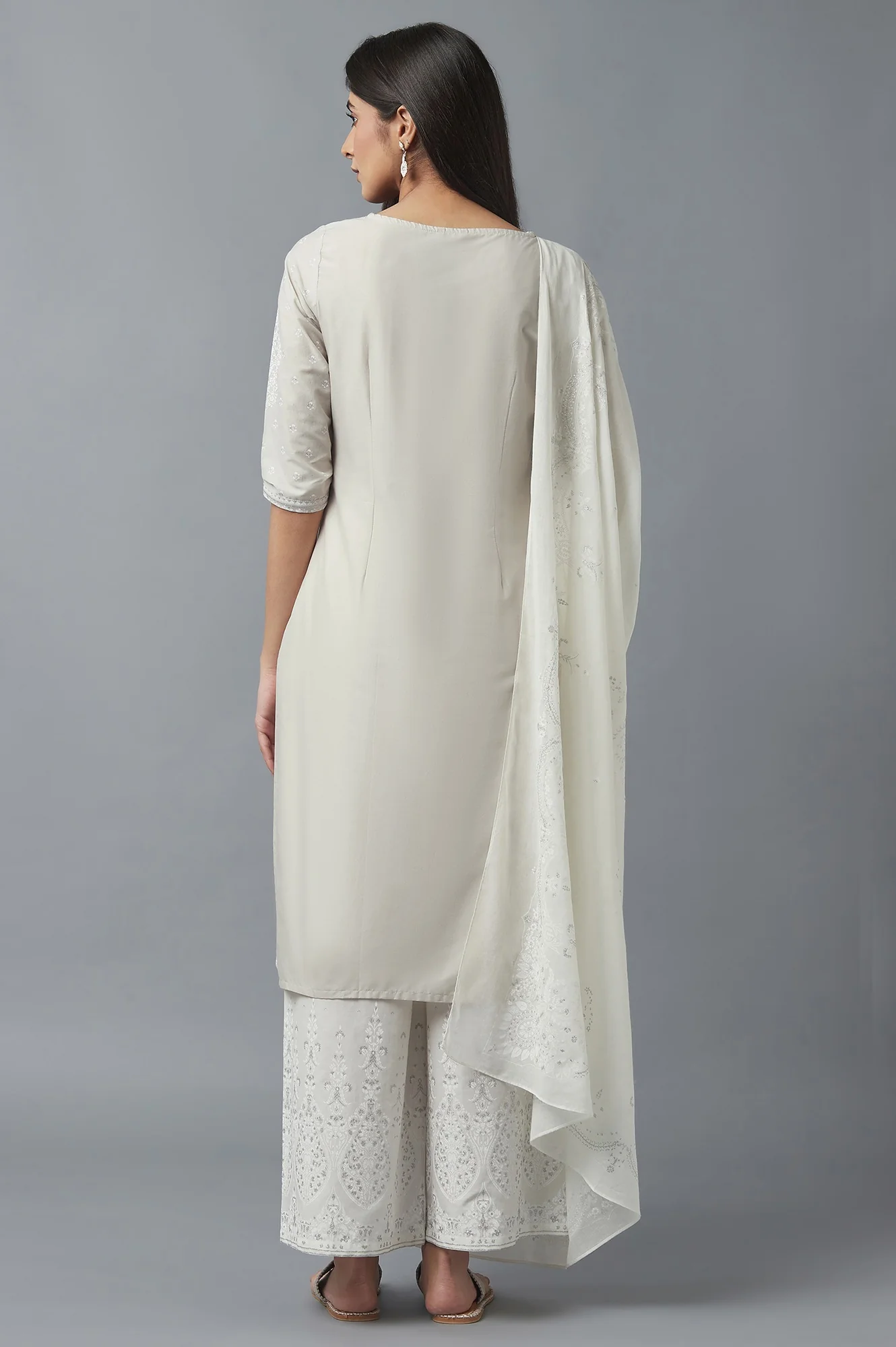 Light Grey Embroidered kurta with Parallel Pants and Dupatta - Image 2