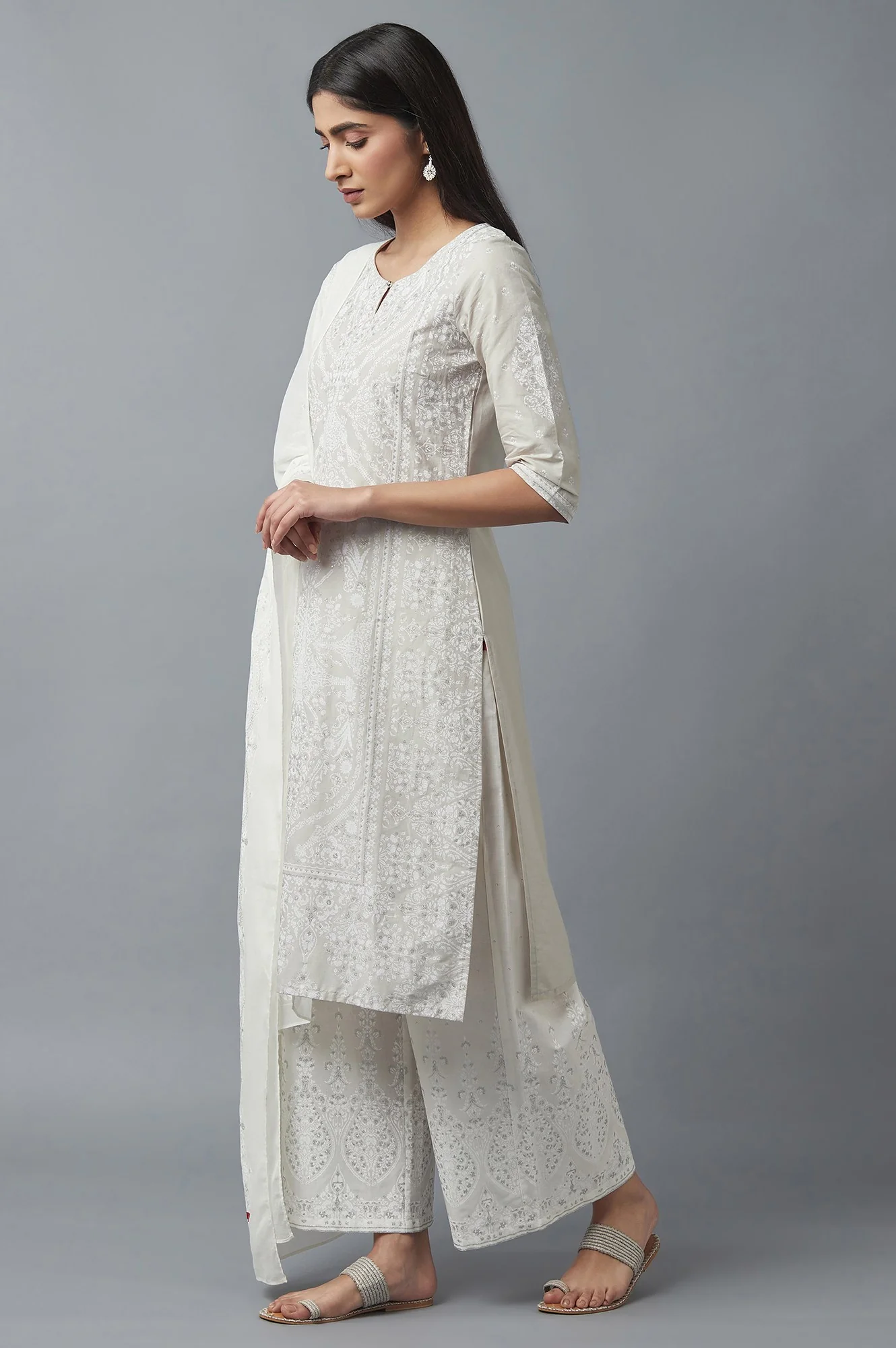 Light Grey Embroidered kurta with Parallel Pants and Dupatta - Image 3